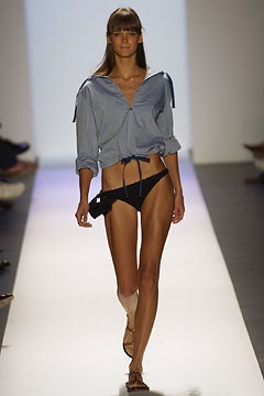 Tommy Hilfiger S/S 03 Look 45
