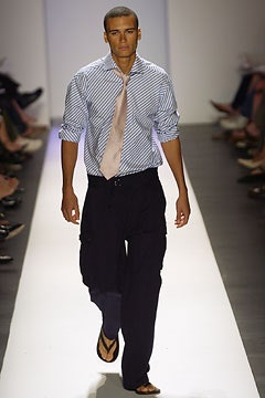 Tommy Hilfiger S/S 03 Look 56