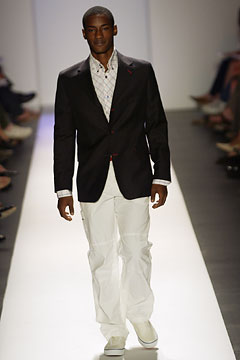 Tommy Hilfiger S/S 03 Look 67