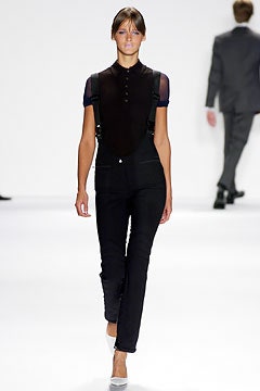 Tommy Hilfiger F/W 03 Look 13