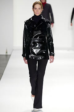 Tommy Hilfiger F/W 03 Look 16