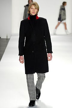 Tommy Hilfiger F/W 03 Look 26