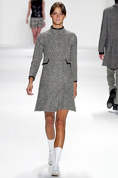 Tommy Hilfiger F/W 03 Look 37