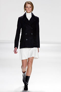 Tommy Hilfiger F/W 03 Look 47