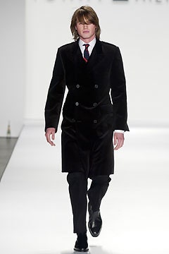 Tommy Hilfiger F/W 03 Look 50