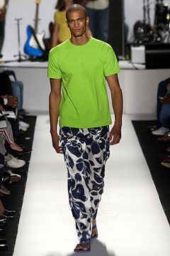 Tommy Hilfiger S/S 04 Look 55