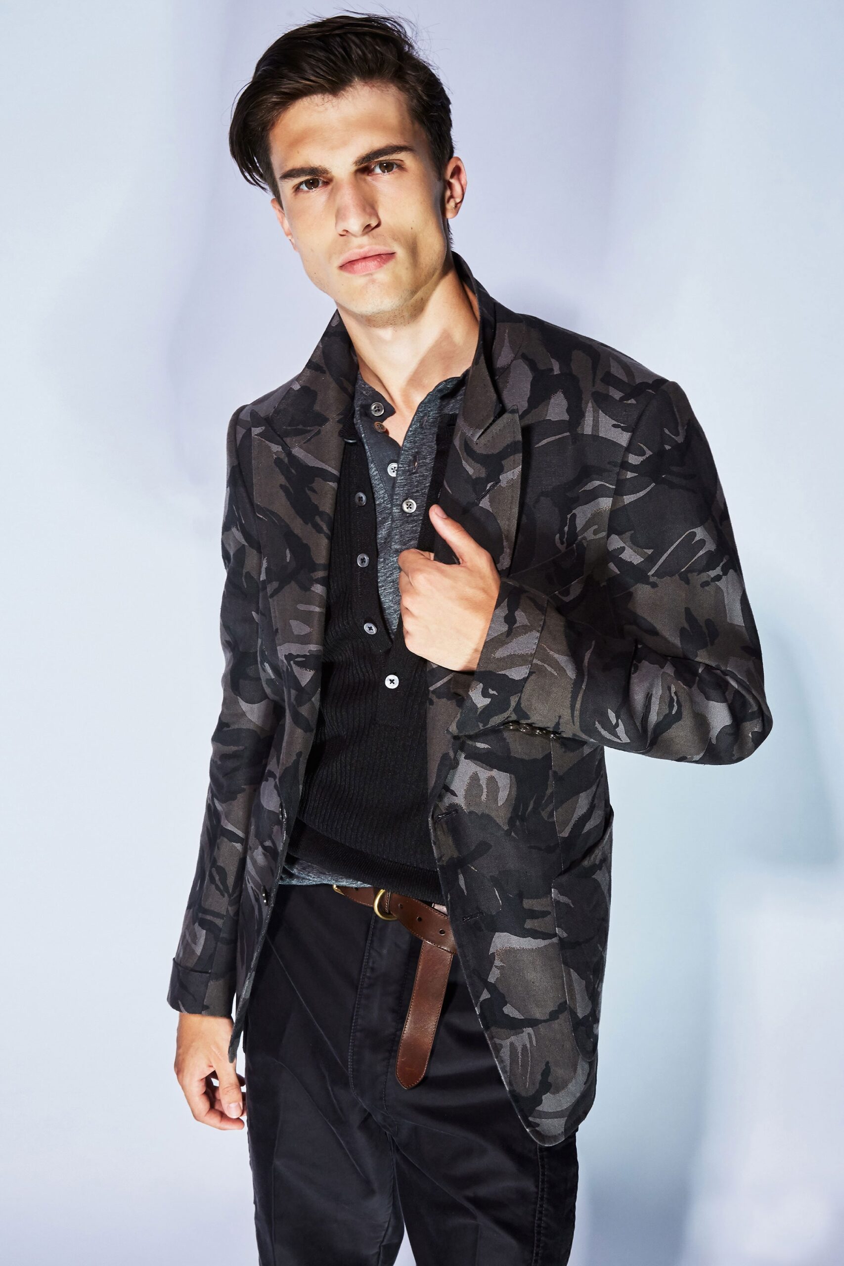 Tom Ford S/S 18 Menswear Look 13