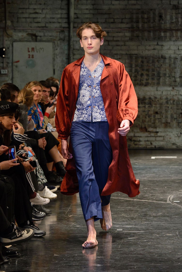 TL-180 Tbilisi S/S 18 Look 14