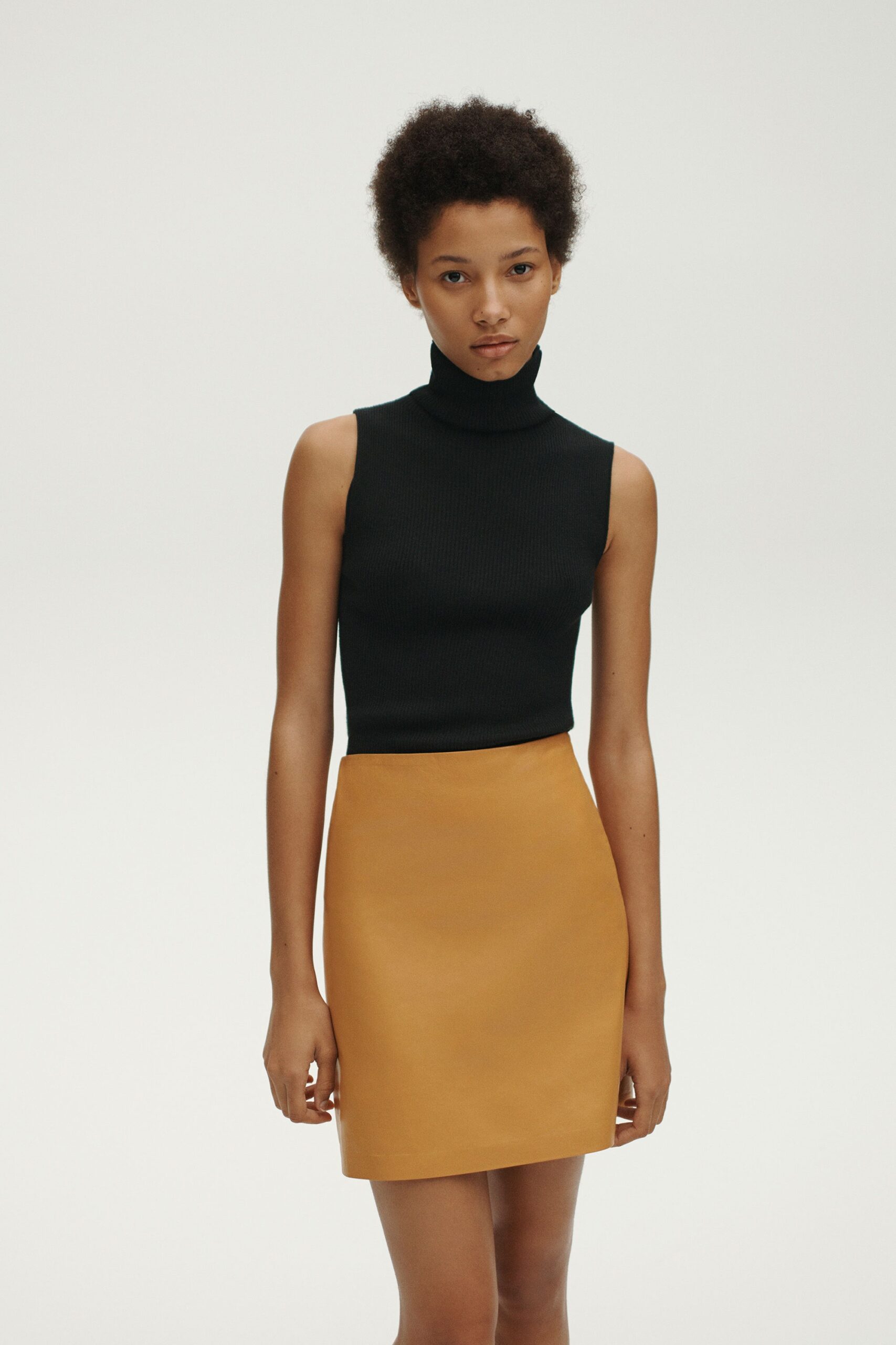 Theory Resort 18 Look 14
