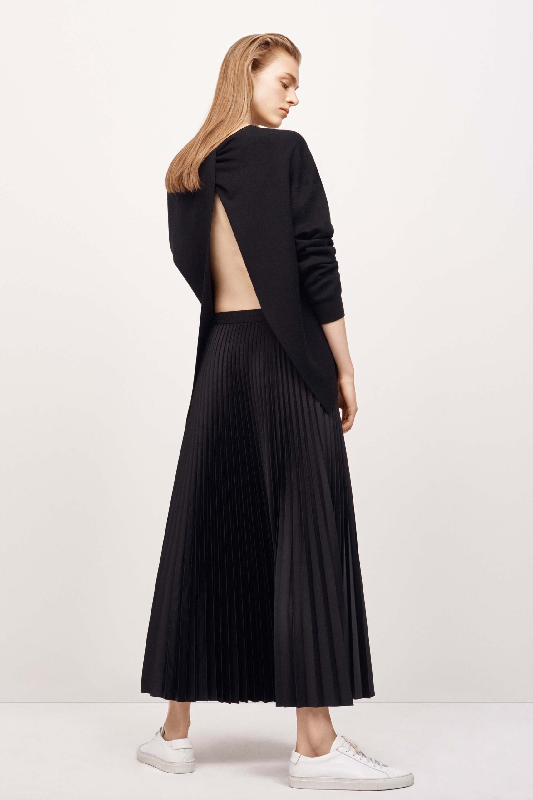 Theory Resort 17 Look 14