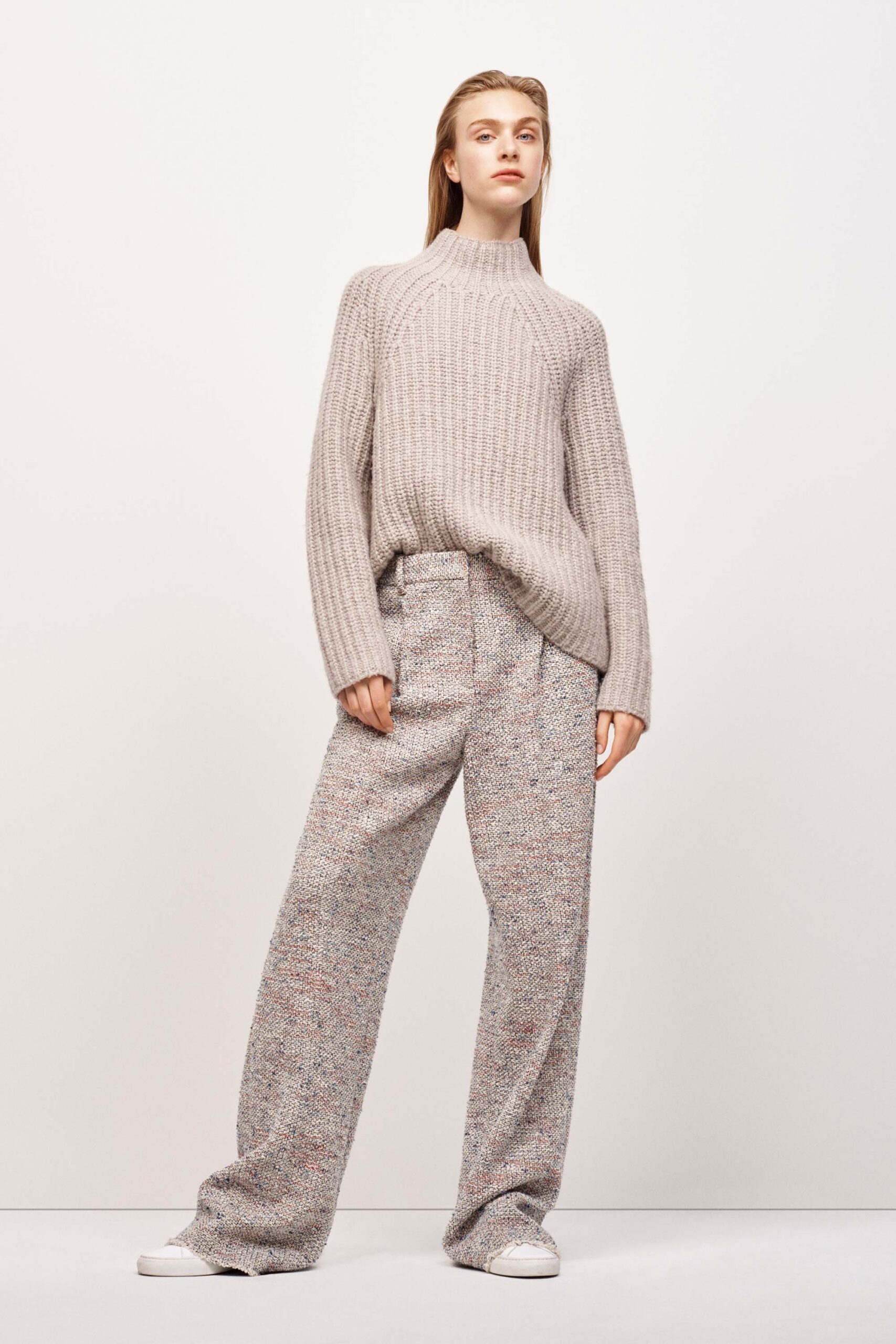 Theory Resort 17 Look 18