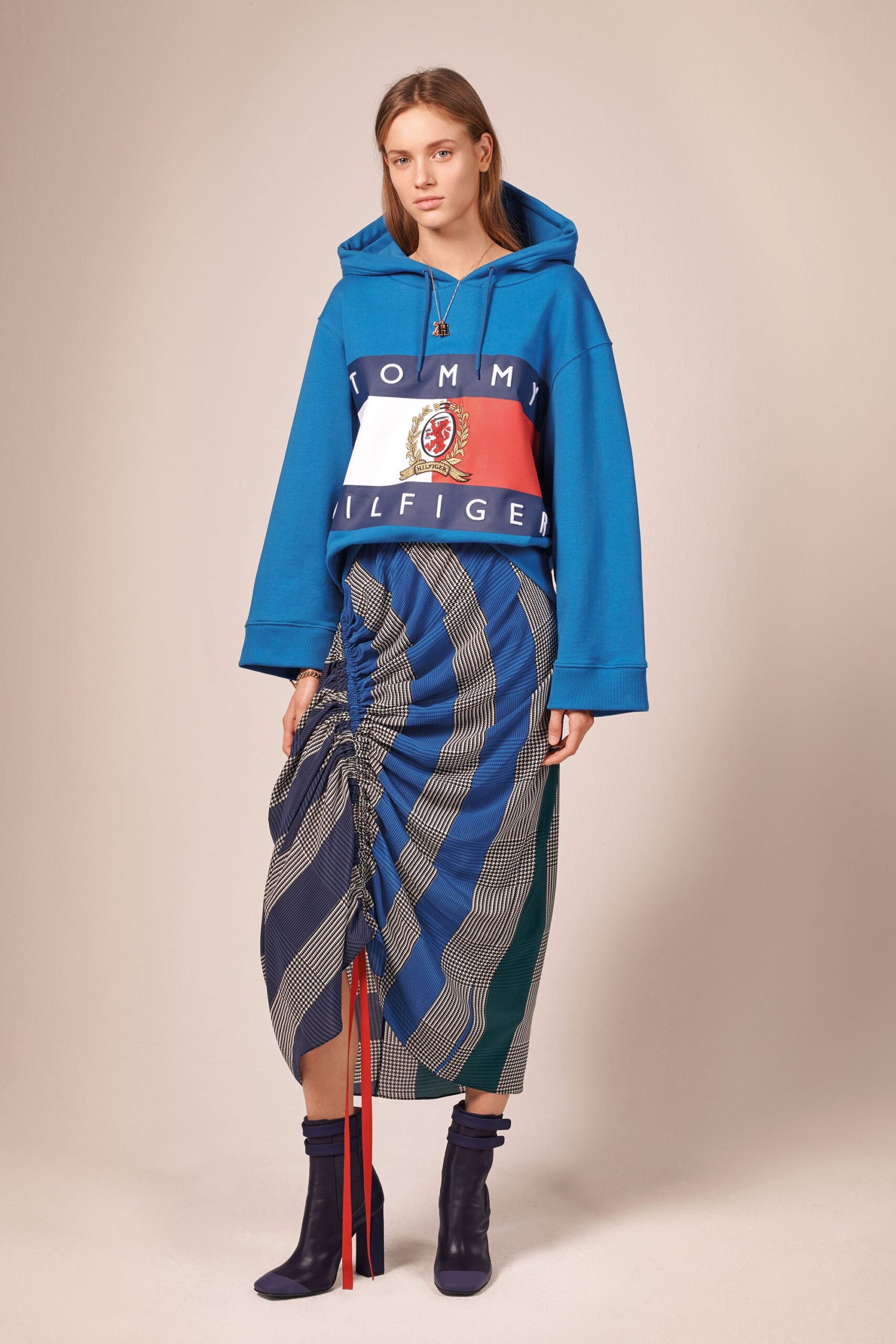 Tommy Hilfiger F/W 18 Look 18