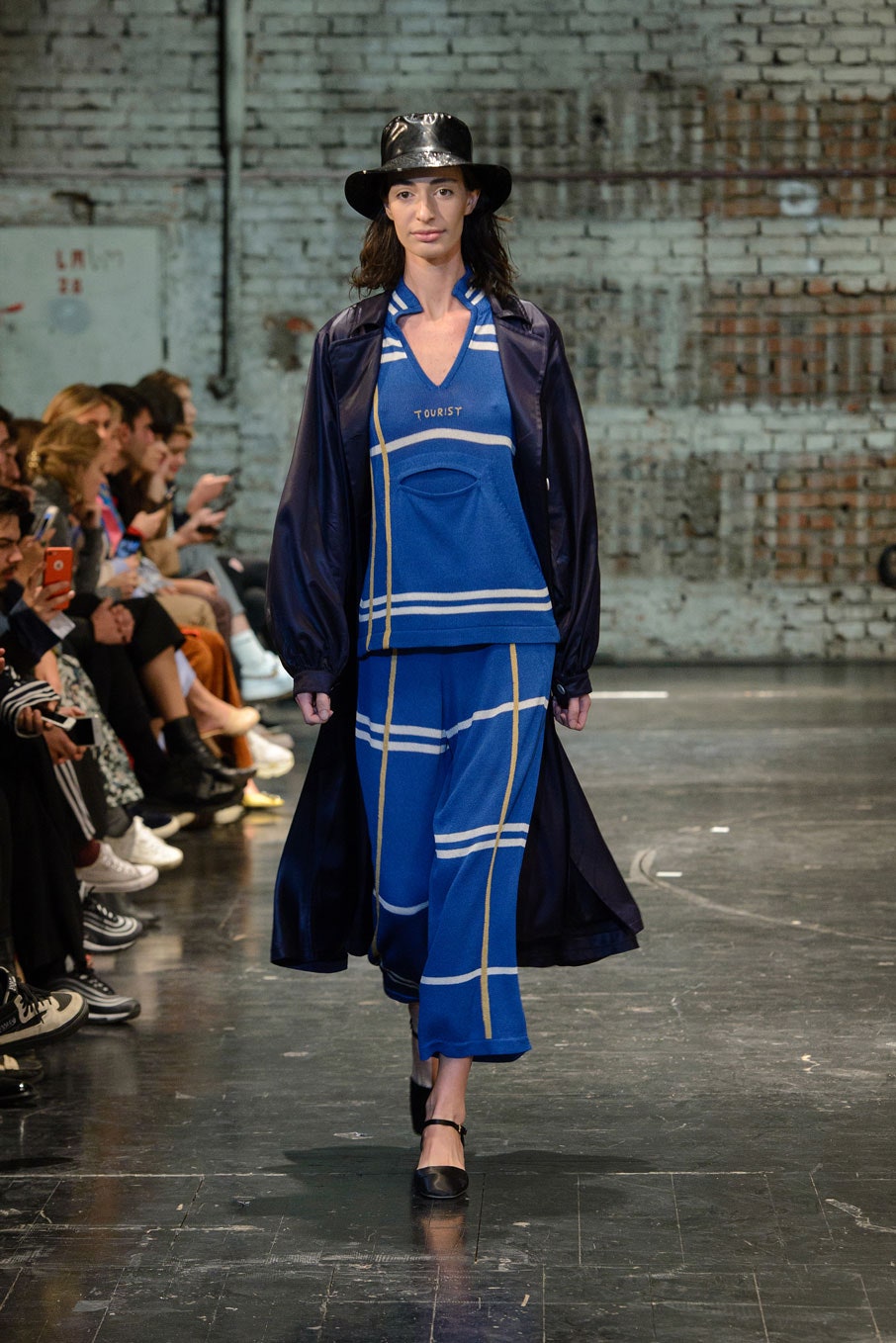 TL-180 Tbilisi S/S 18 Look 19