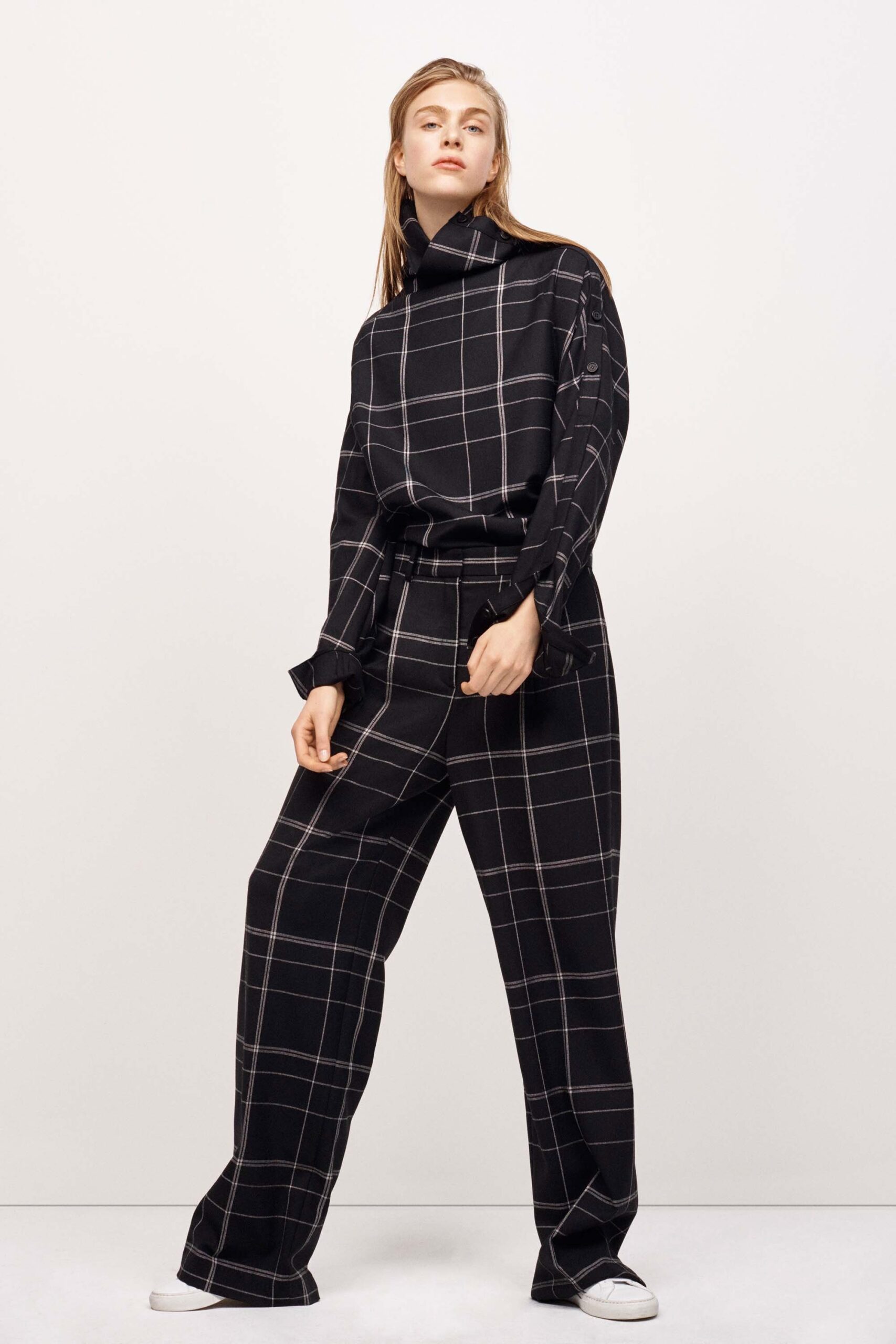 Theory Resort 17 Look 19