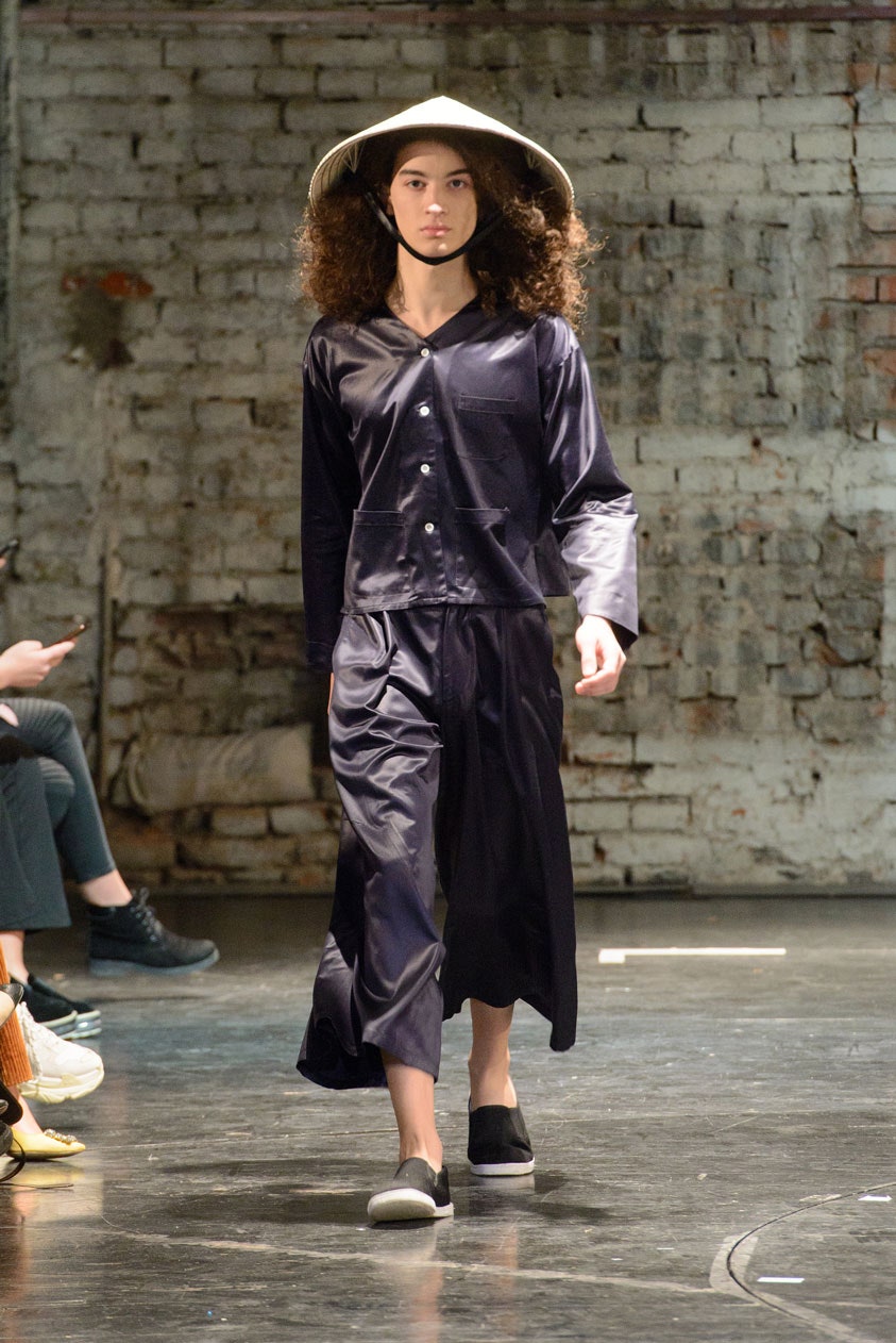 TL-180 Tbilisi S/S 18 Look 21