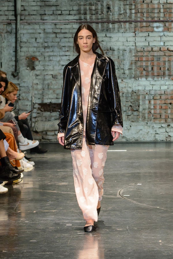 TL-180 Tbilisi S/S 18 Look 24