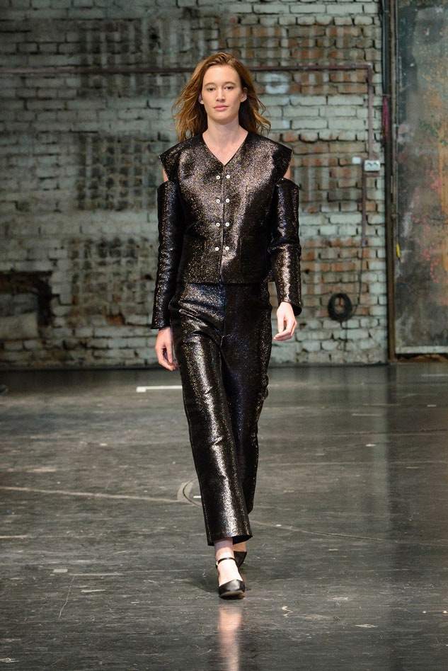 TL-180 Tbilisi S/S 18 Look 26