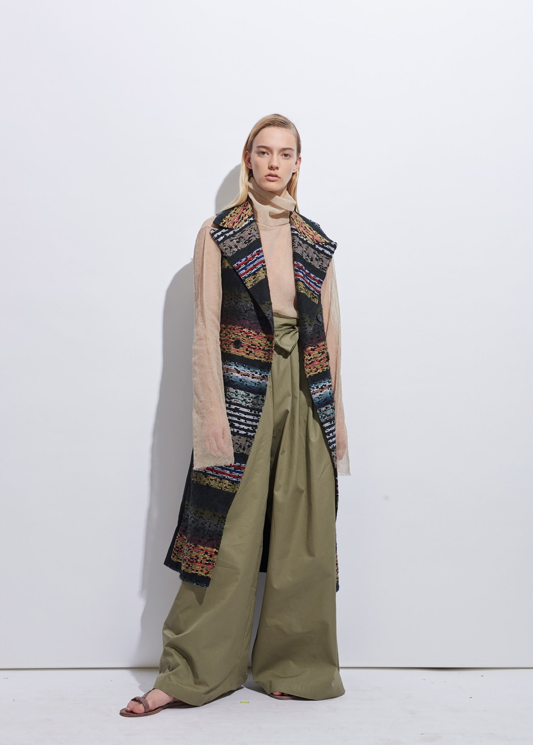 Tome Resort 17 Look 26