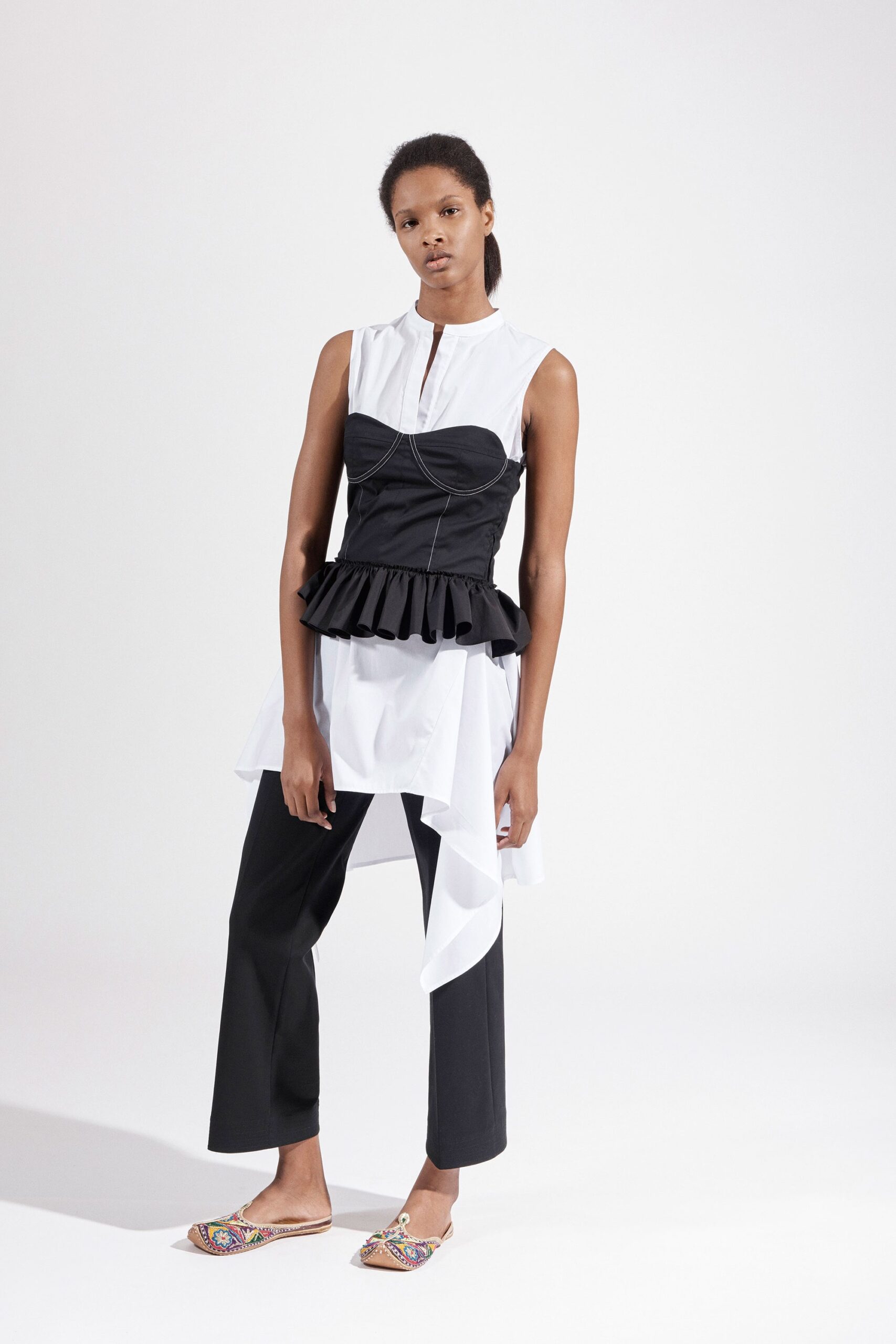 Tome Resort 18 Look 28