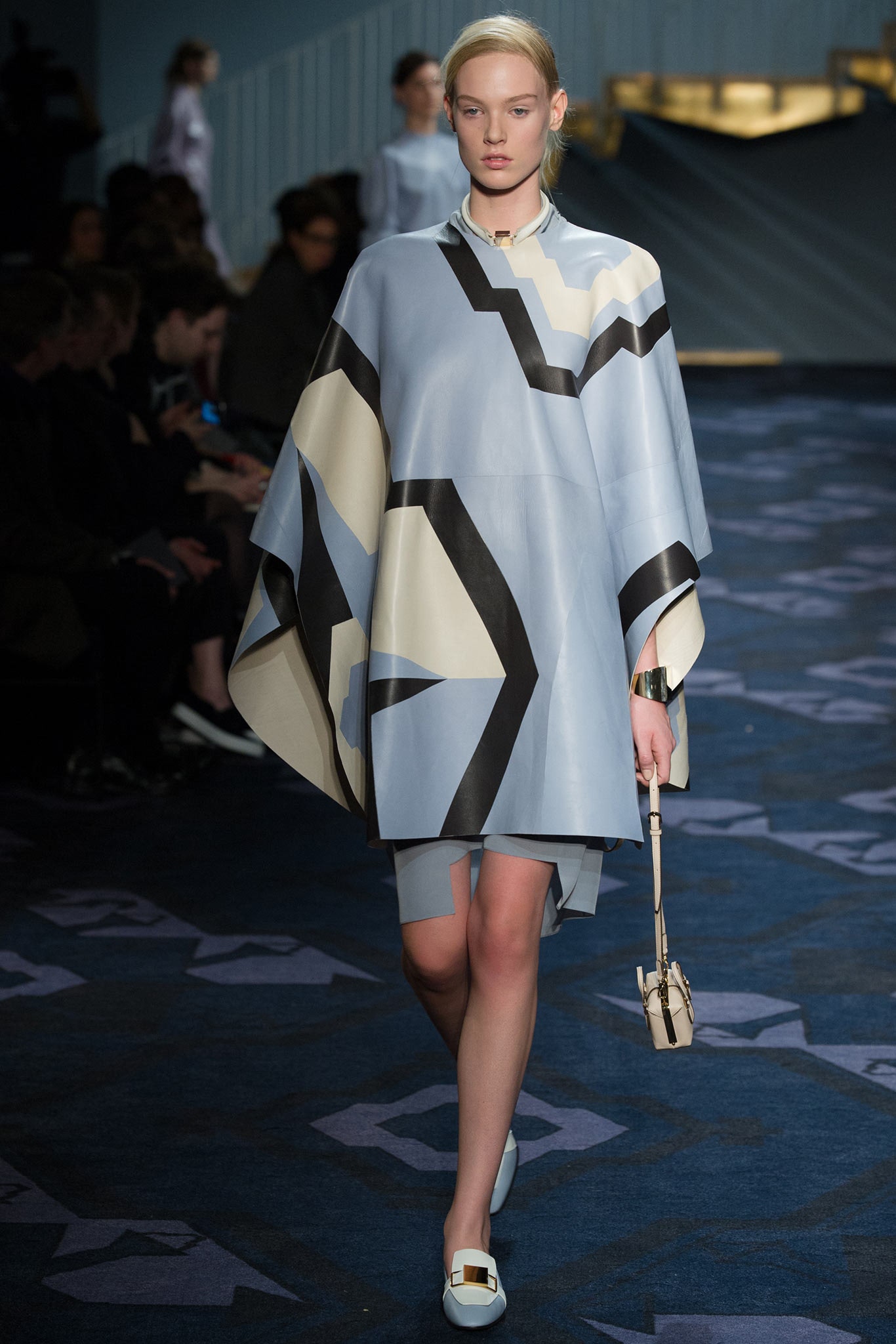 Tod’s F/W 14 Look 30