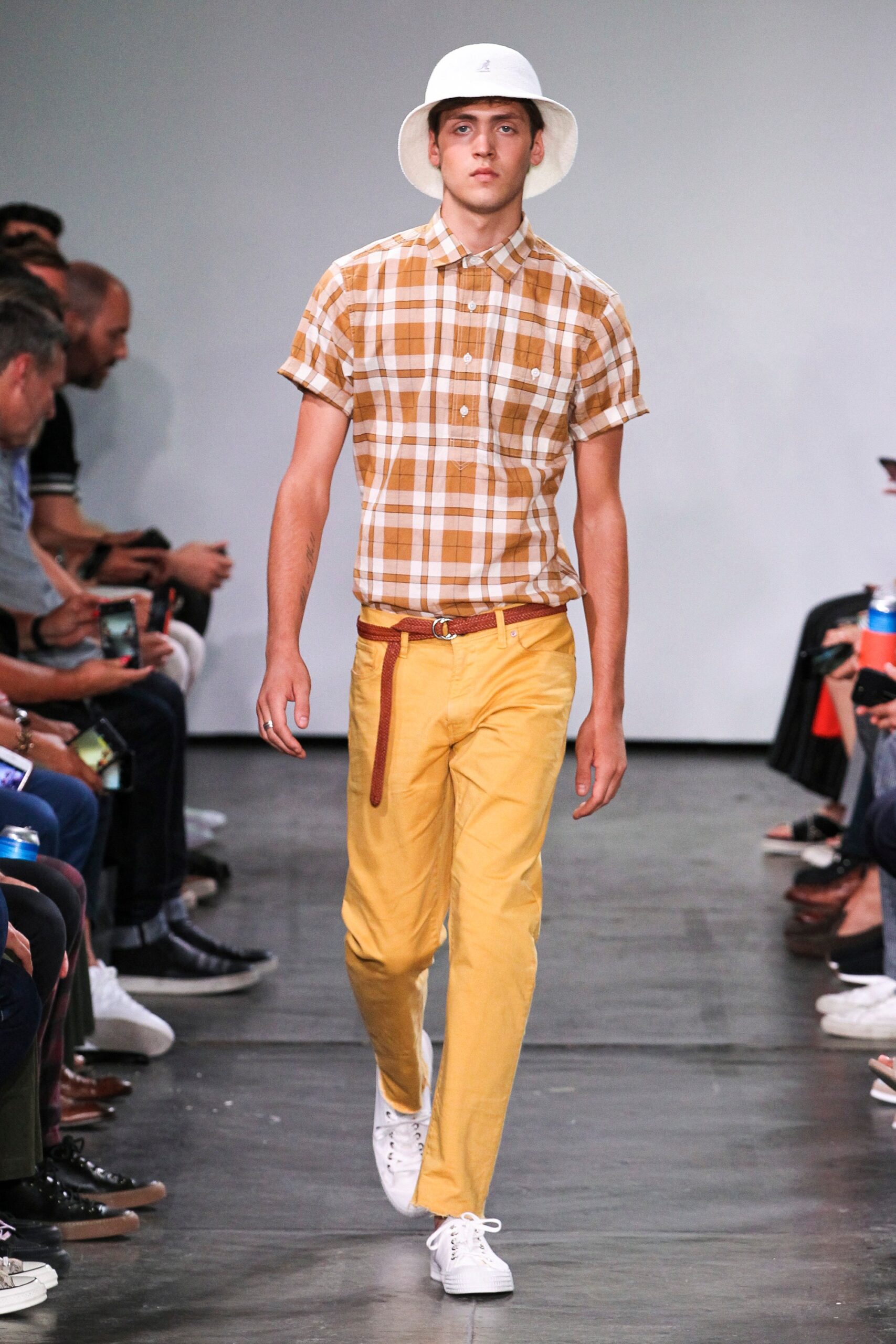 Todd Snyder S/S 19 Menswear Look 5