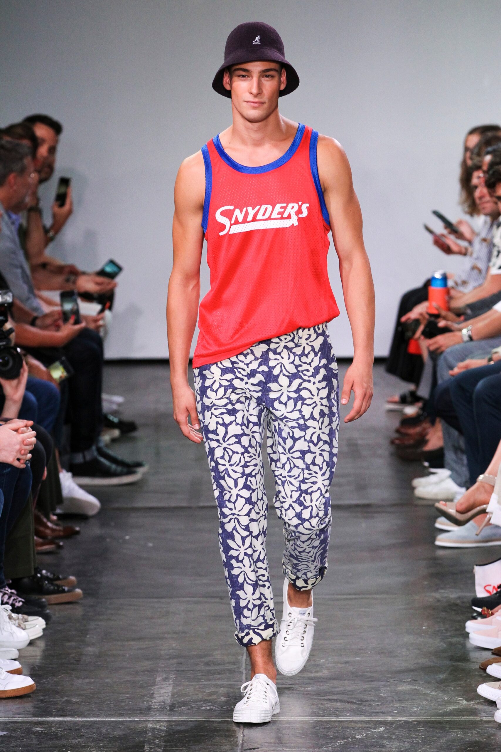 Todd Snyder S/S 19 Menswear Look 12