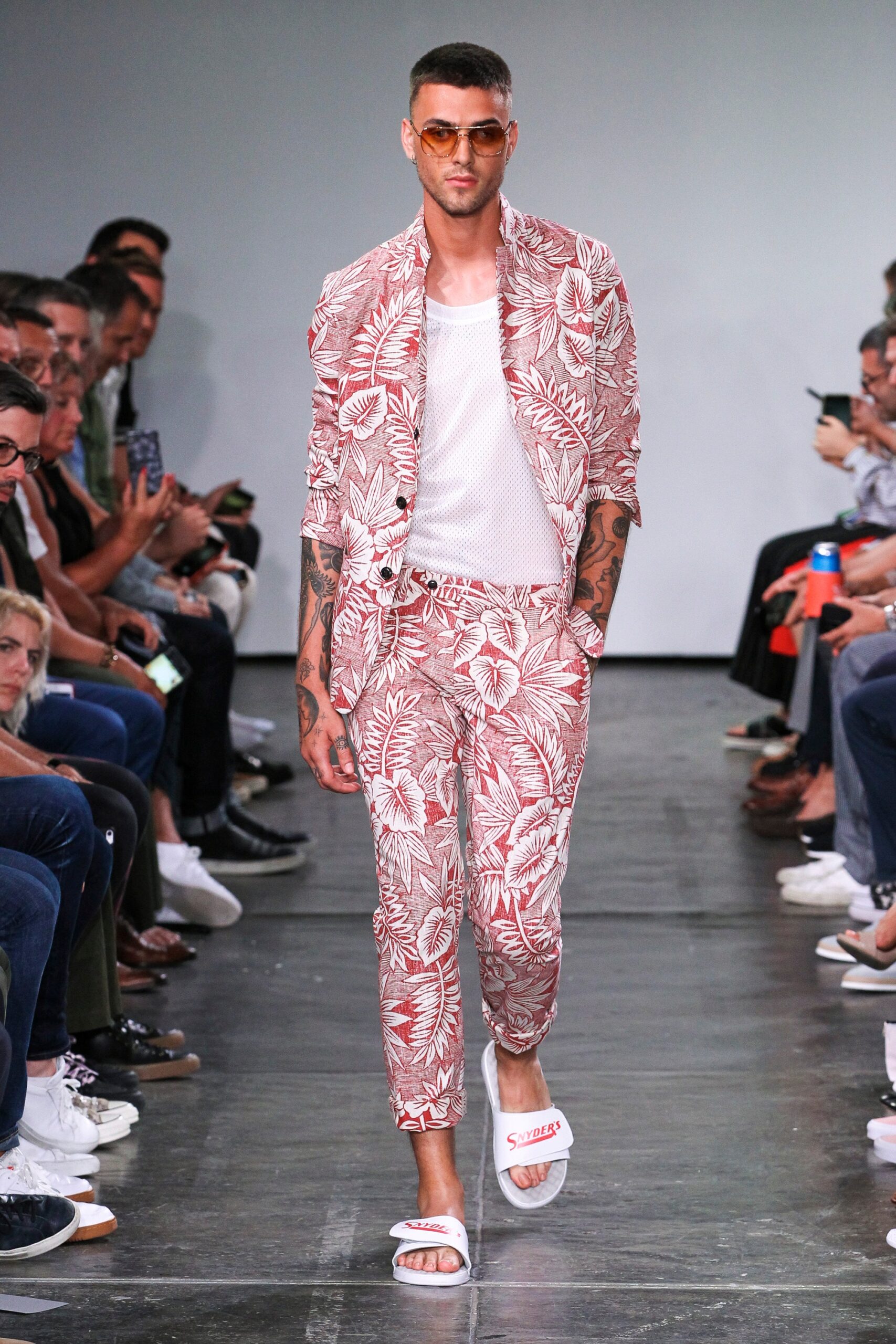 Todd Snyder S/S 19 Menswear Look 21