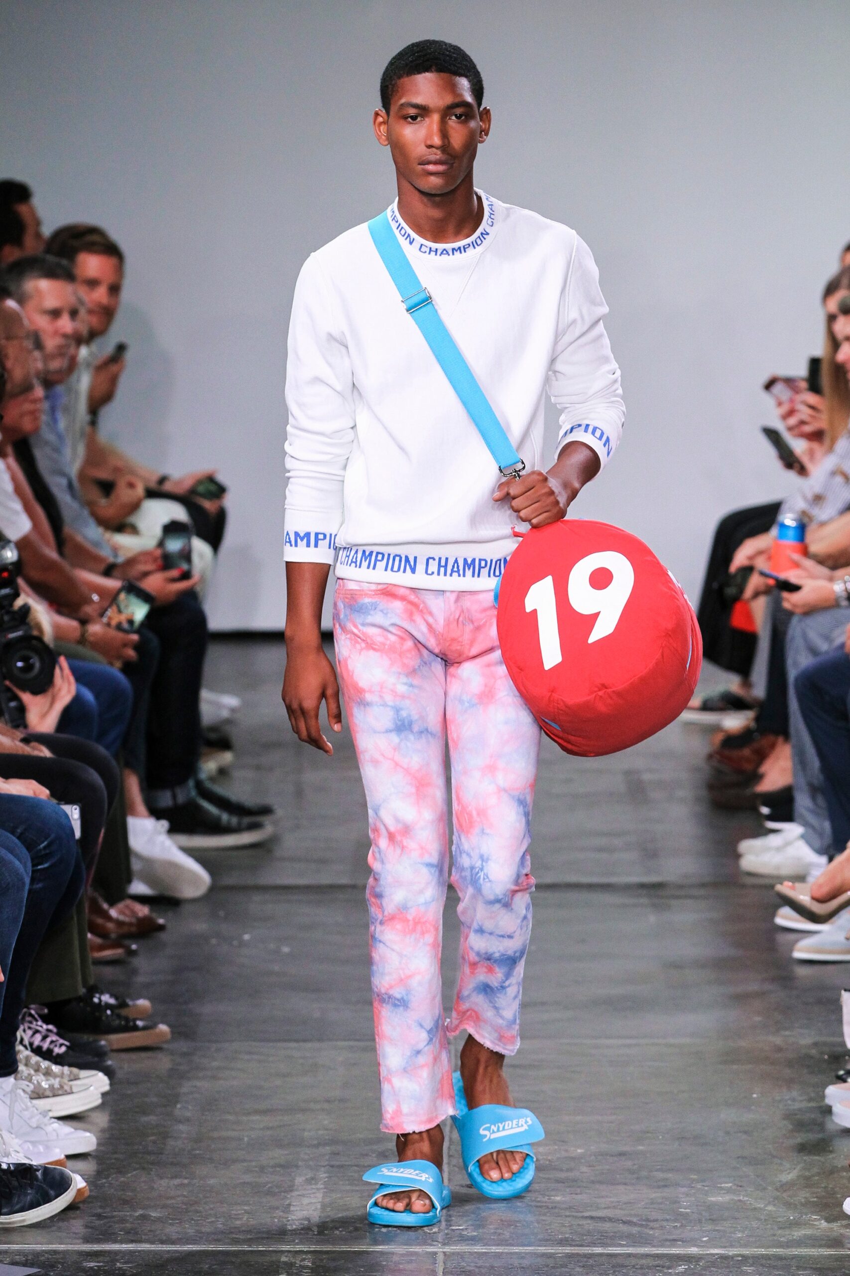 Todd Snyder S/S 19 Menswear Look 27