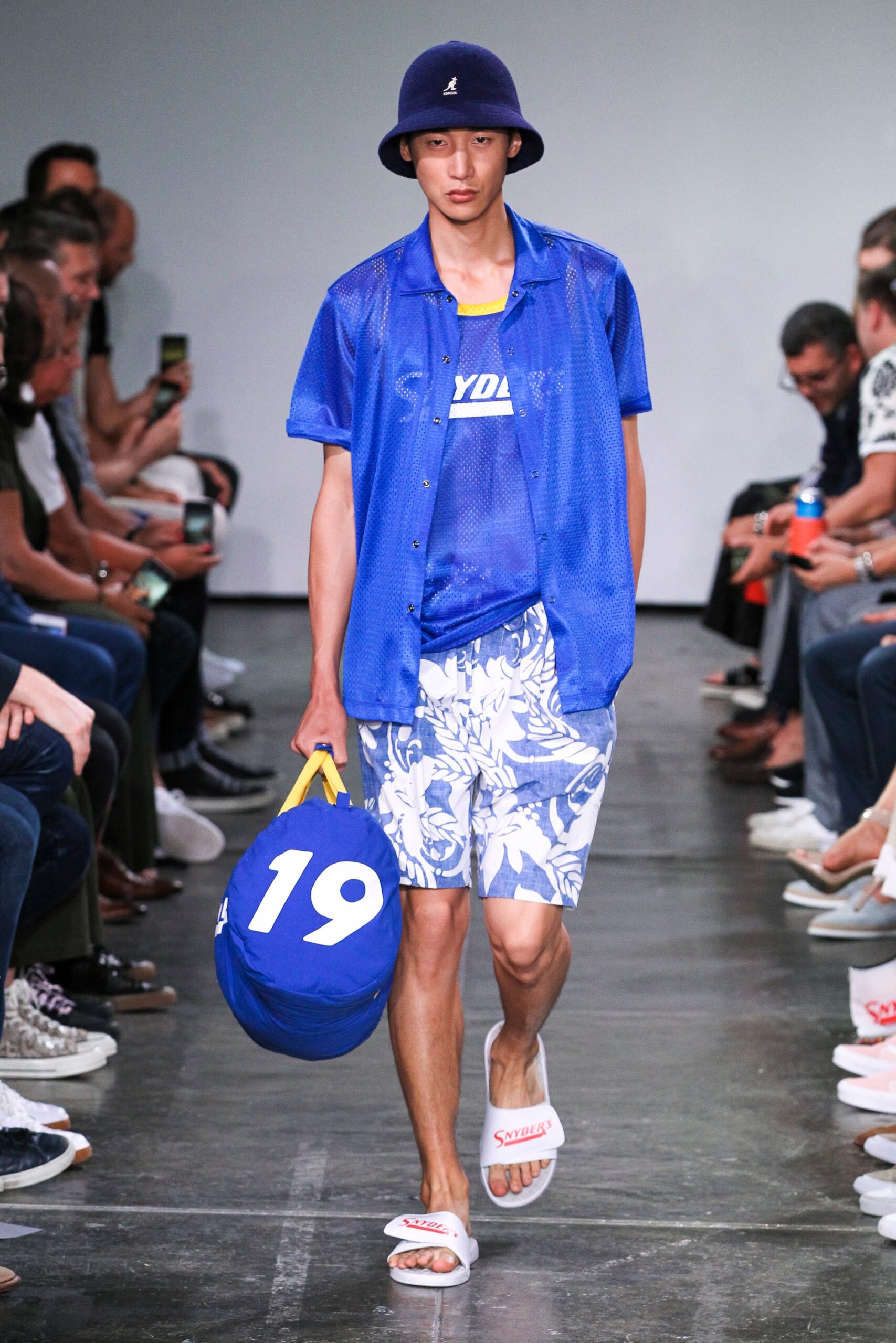 Todd Snyder S/S 19 Menswear Look 32