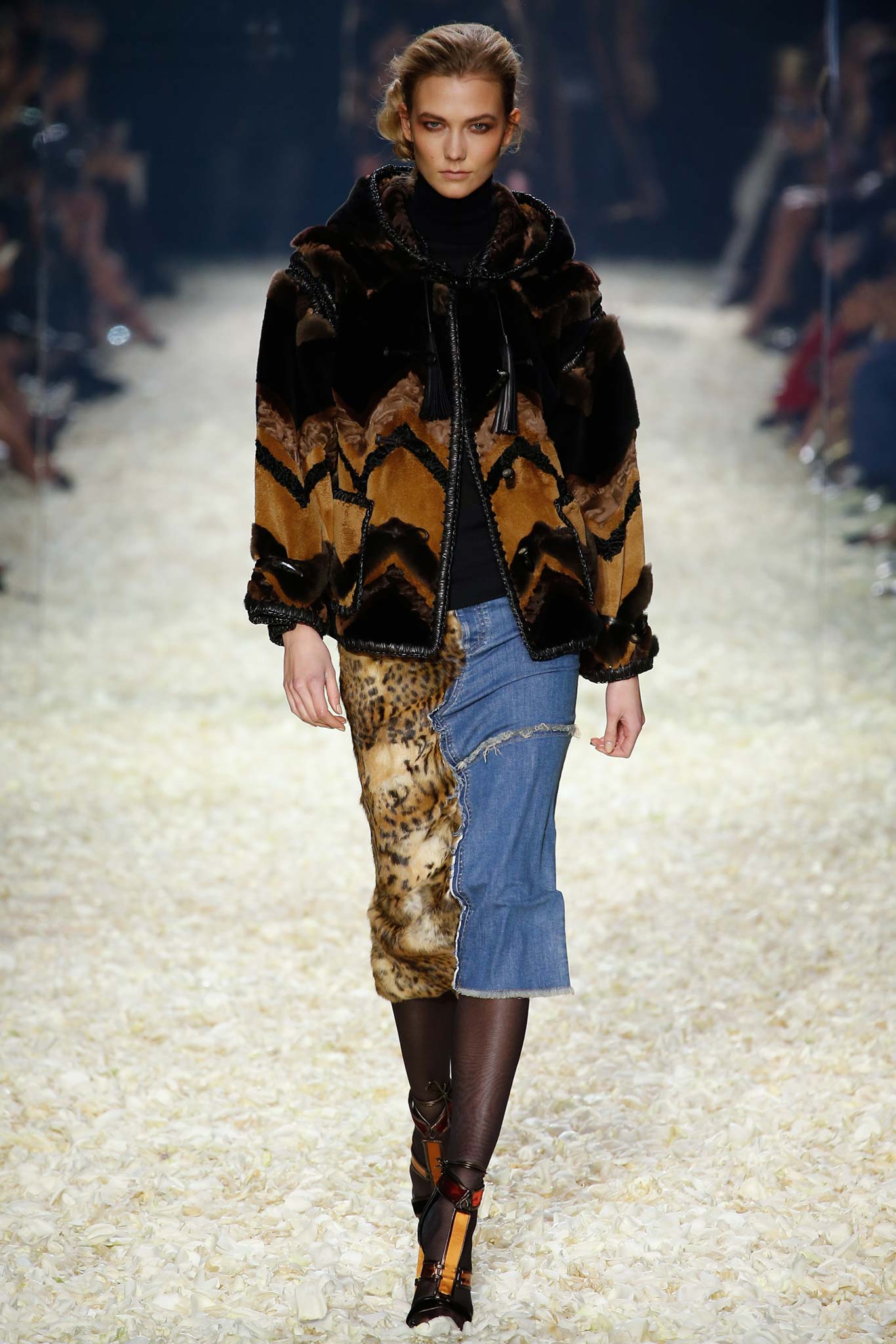 Tom Ford F/W 15 Look 5