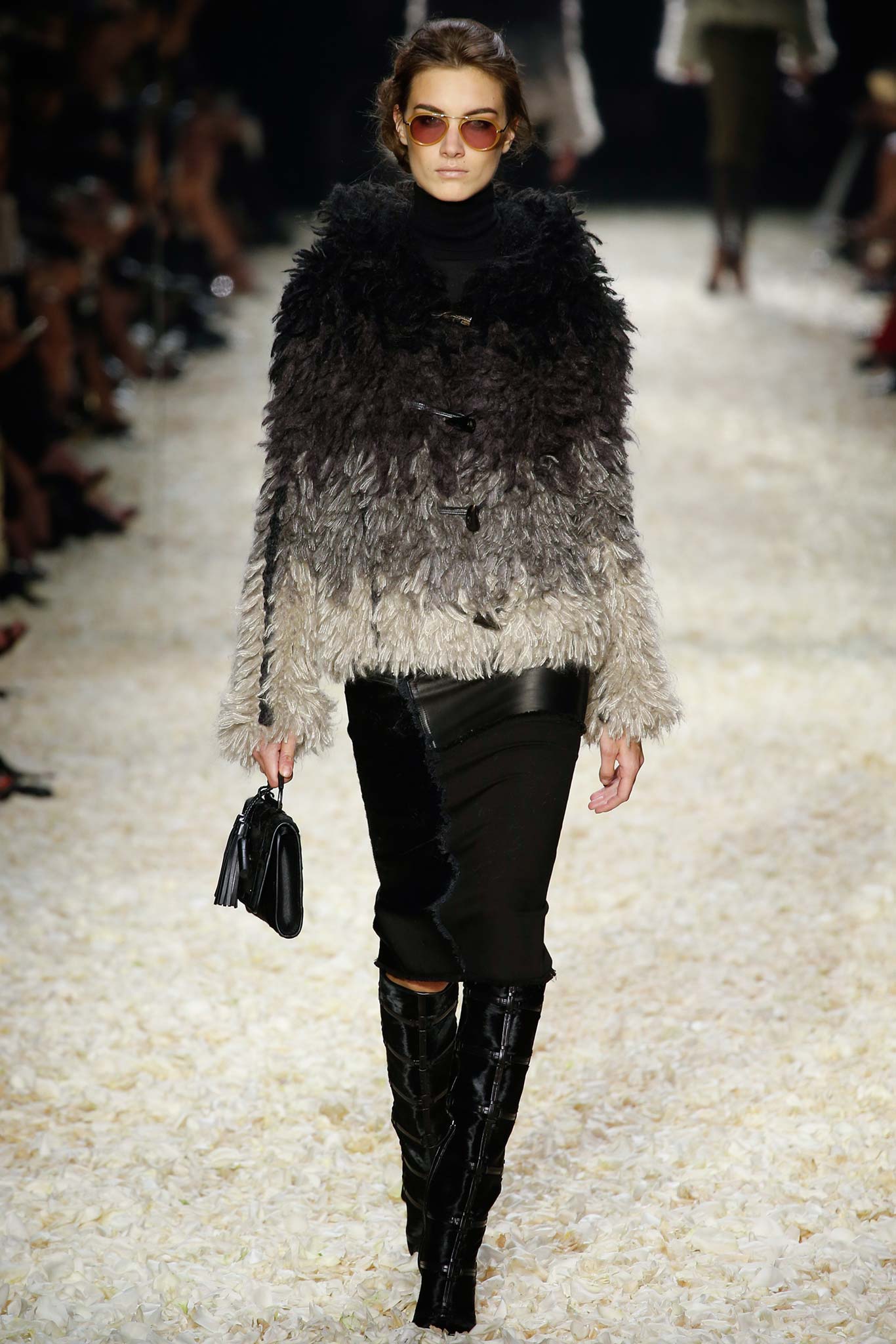 Tom Ford F/W 15 Look 14