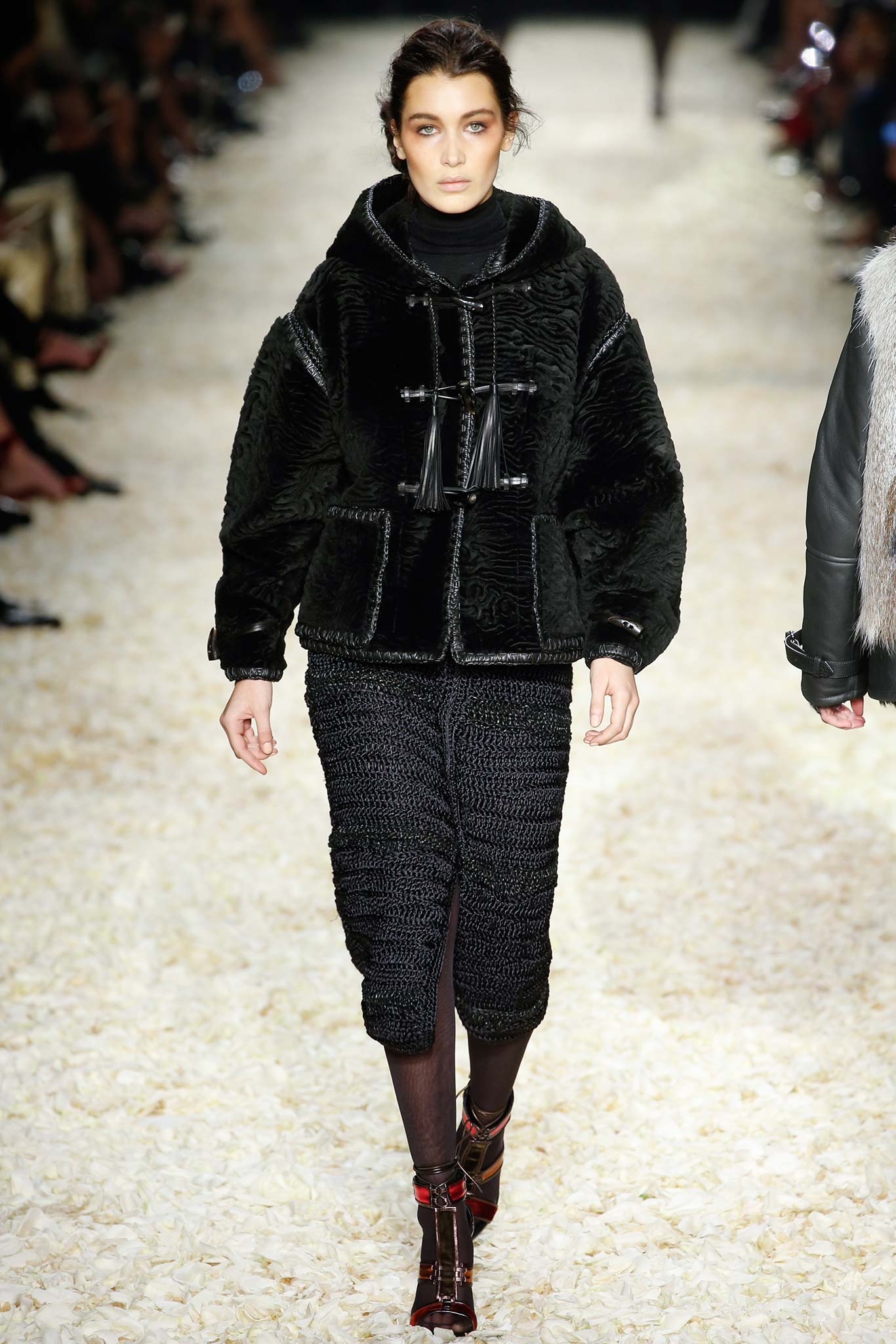 Tom Ford F/W 15 Look 16