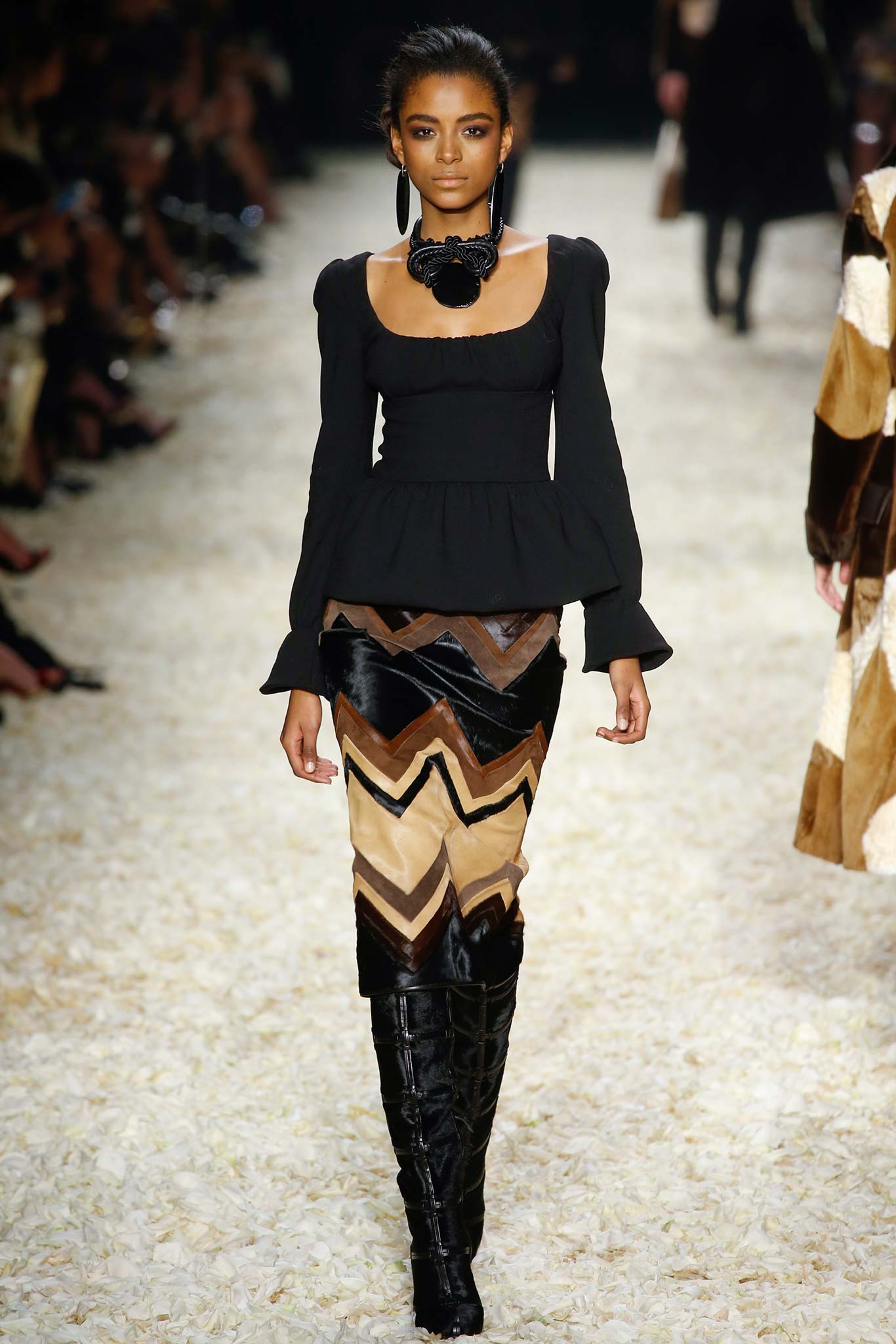 Tom Ford F/W 15 Look 20