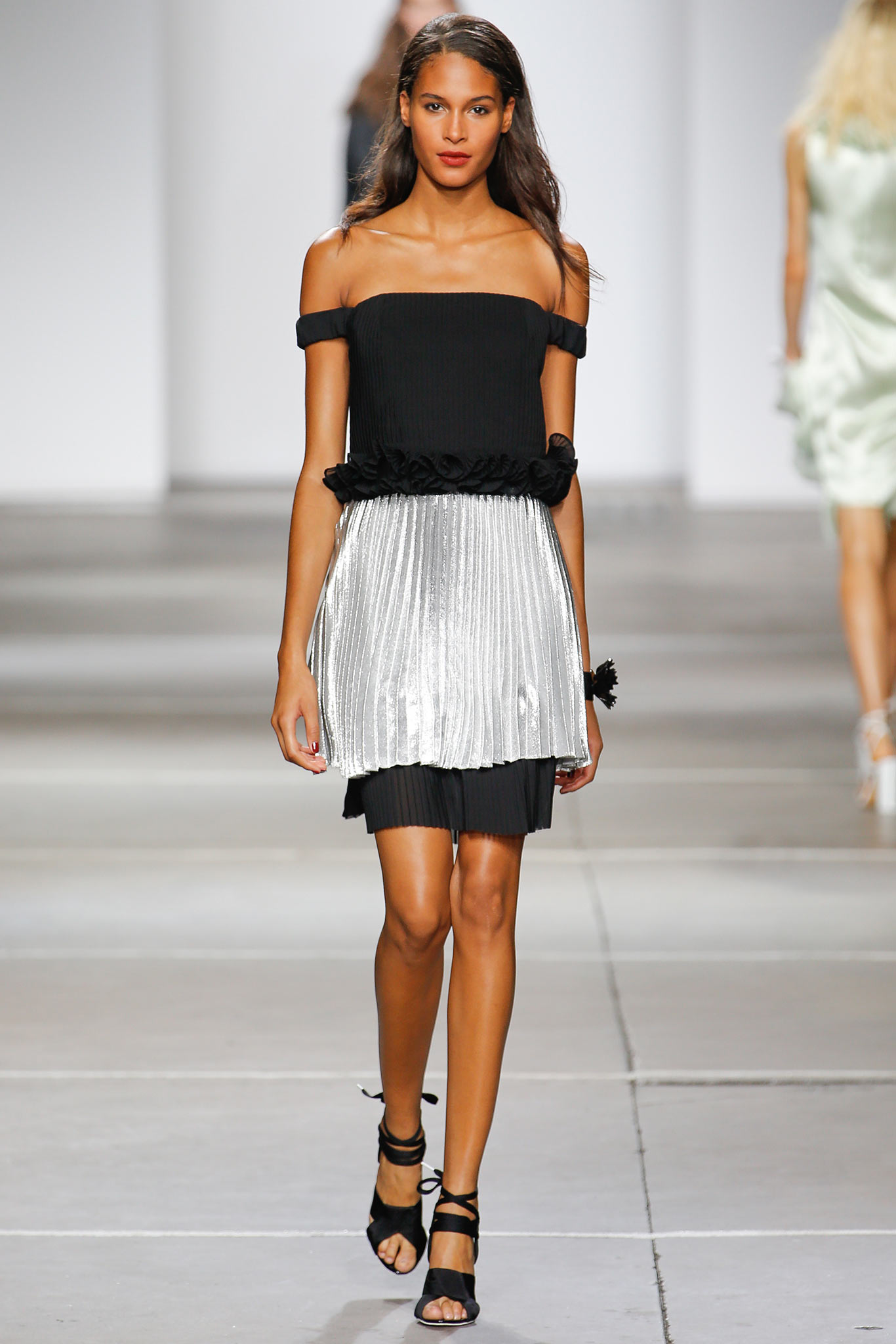 Topshop Unique S/S 15 Look 22