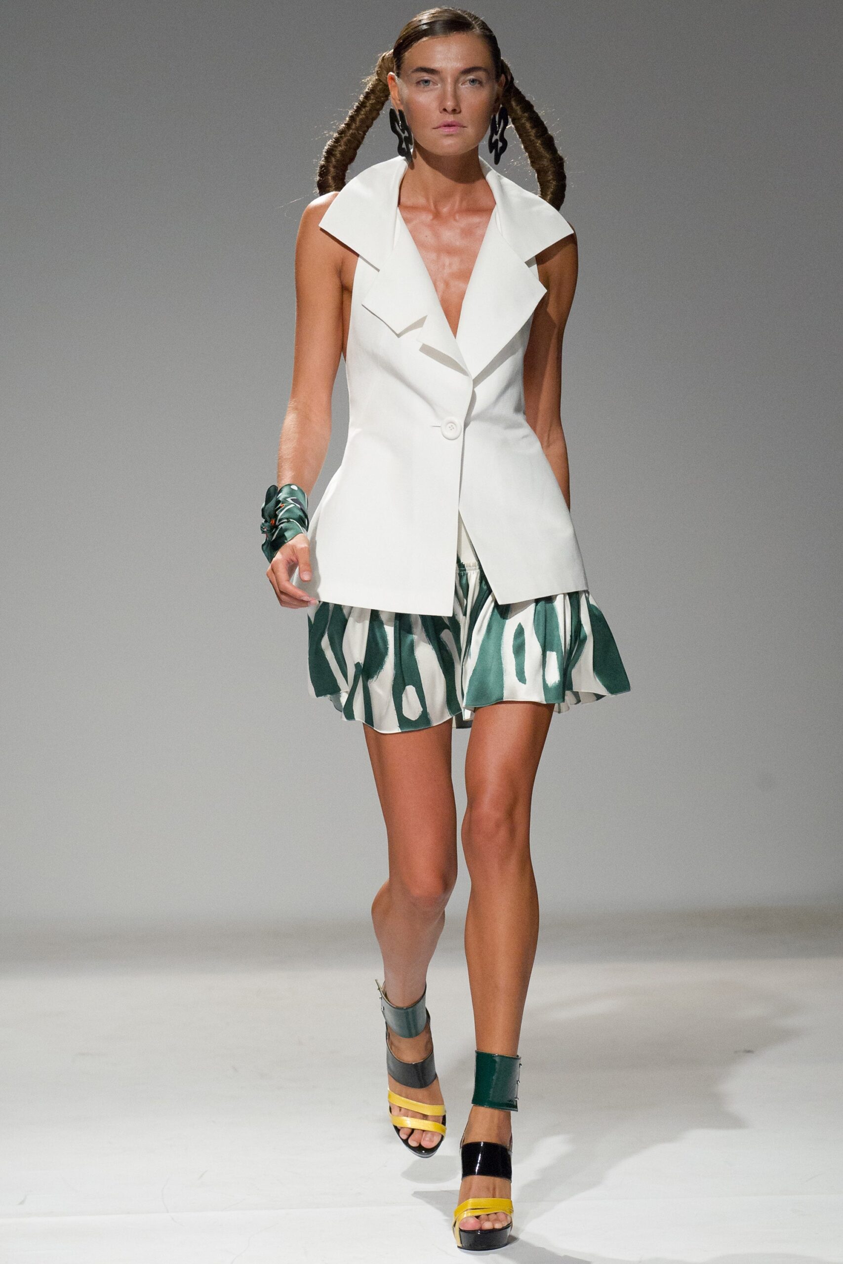 Theo Kiev Spring 2016