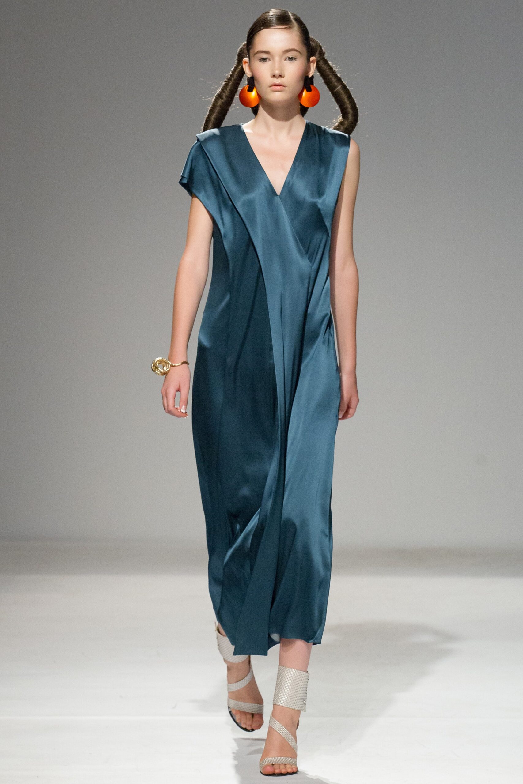 Theo Kiev S/S 16 Look 30
