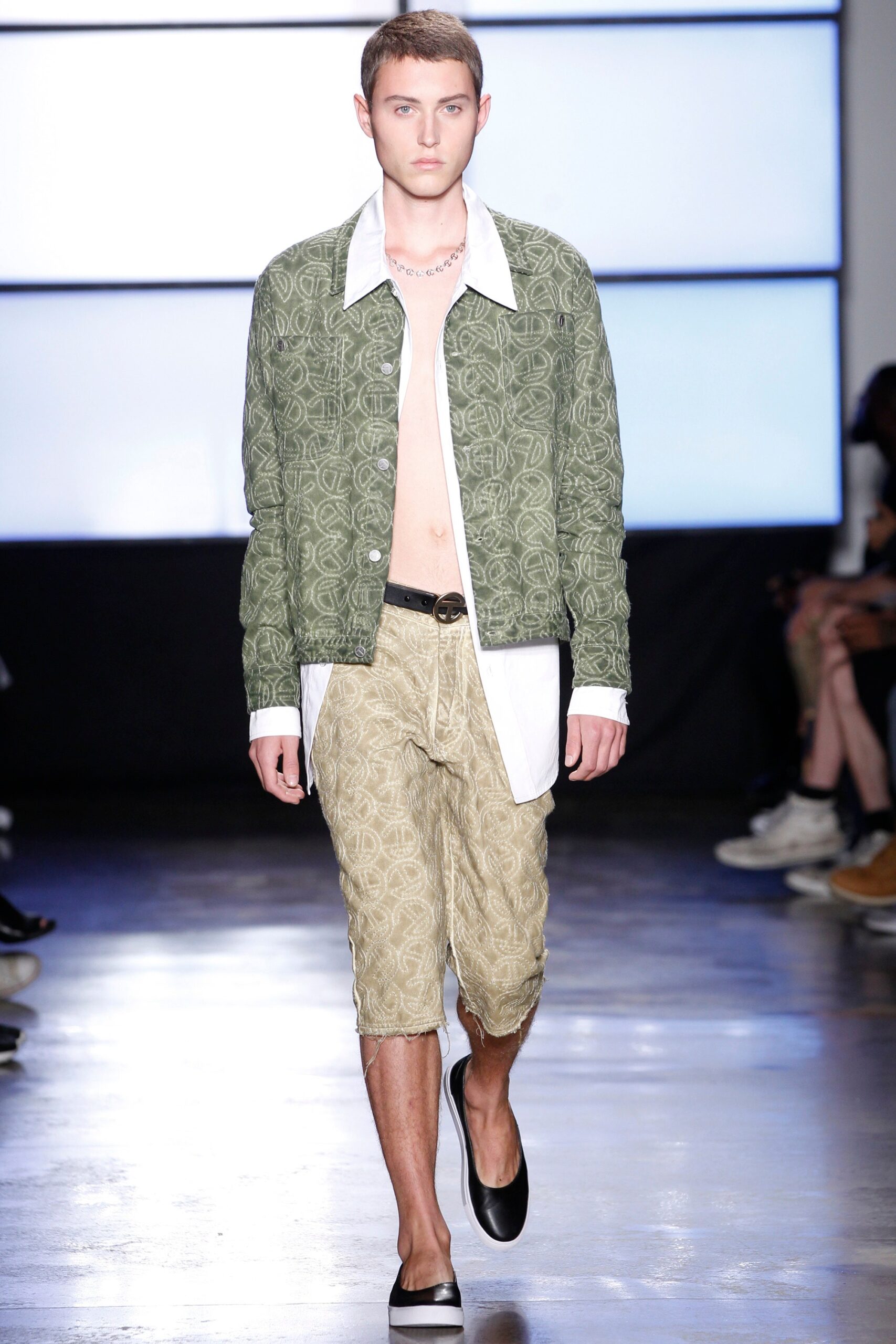Telfar S/S 16 Look 24