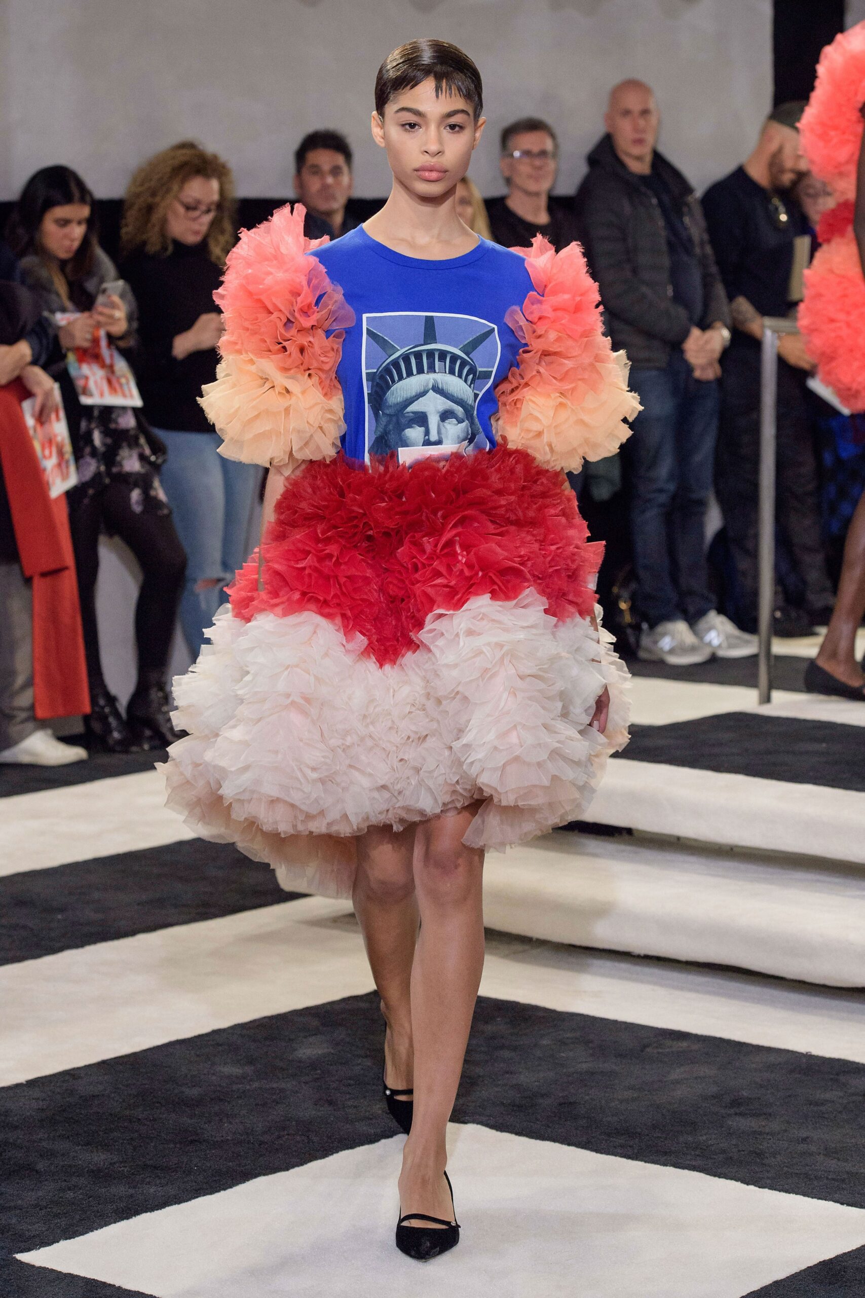 Tomo Koizumi F/W 19 Look 9