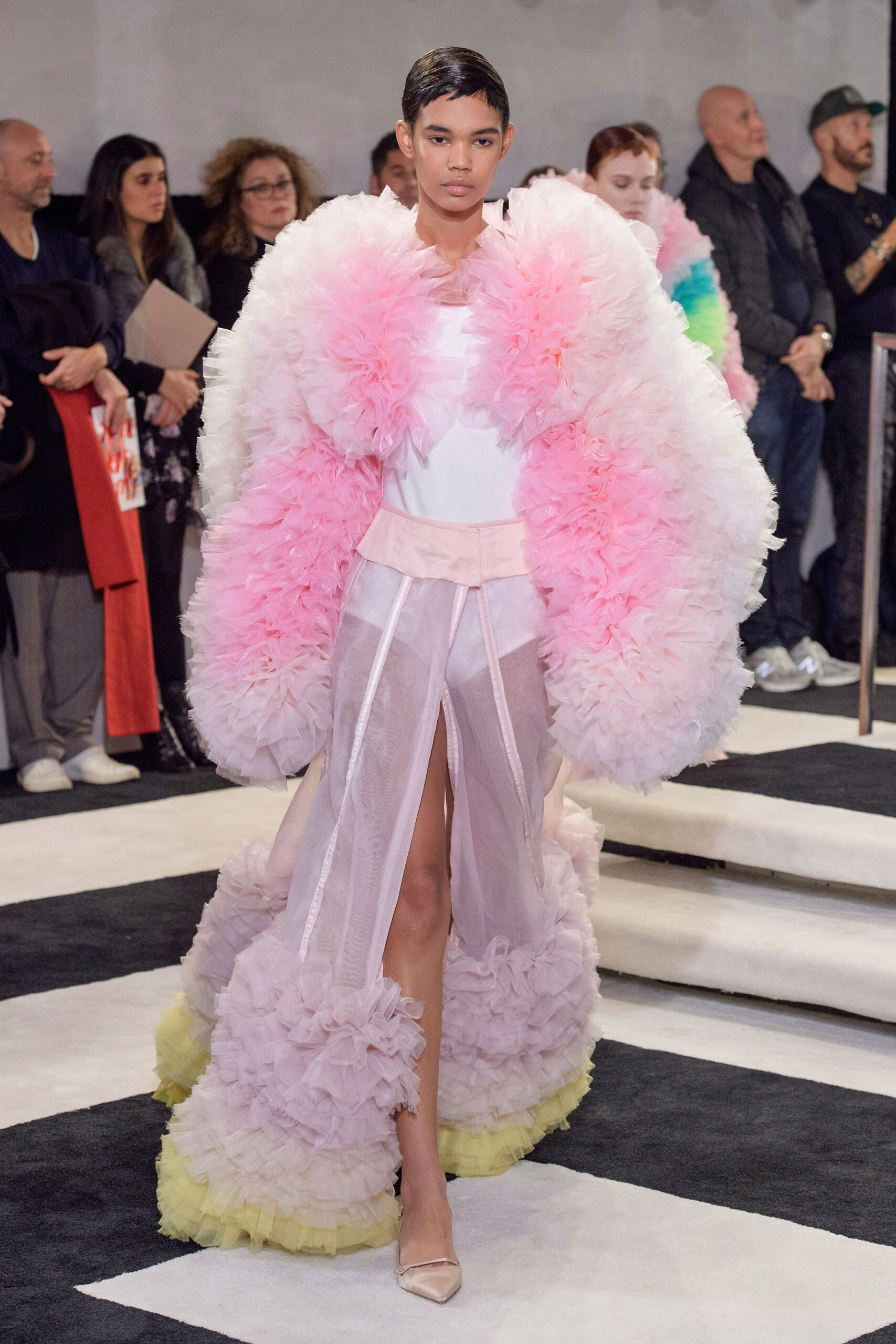 Tomo Koizumi F/W 19 Look 21