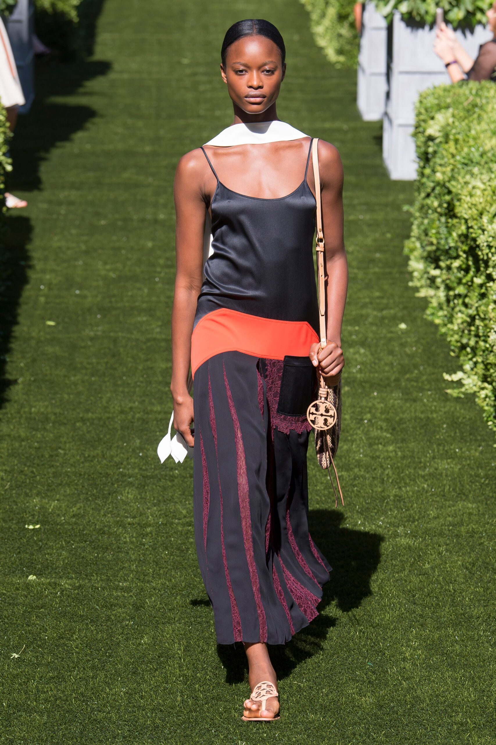 Tory Burch S/S 18 Look 12