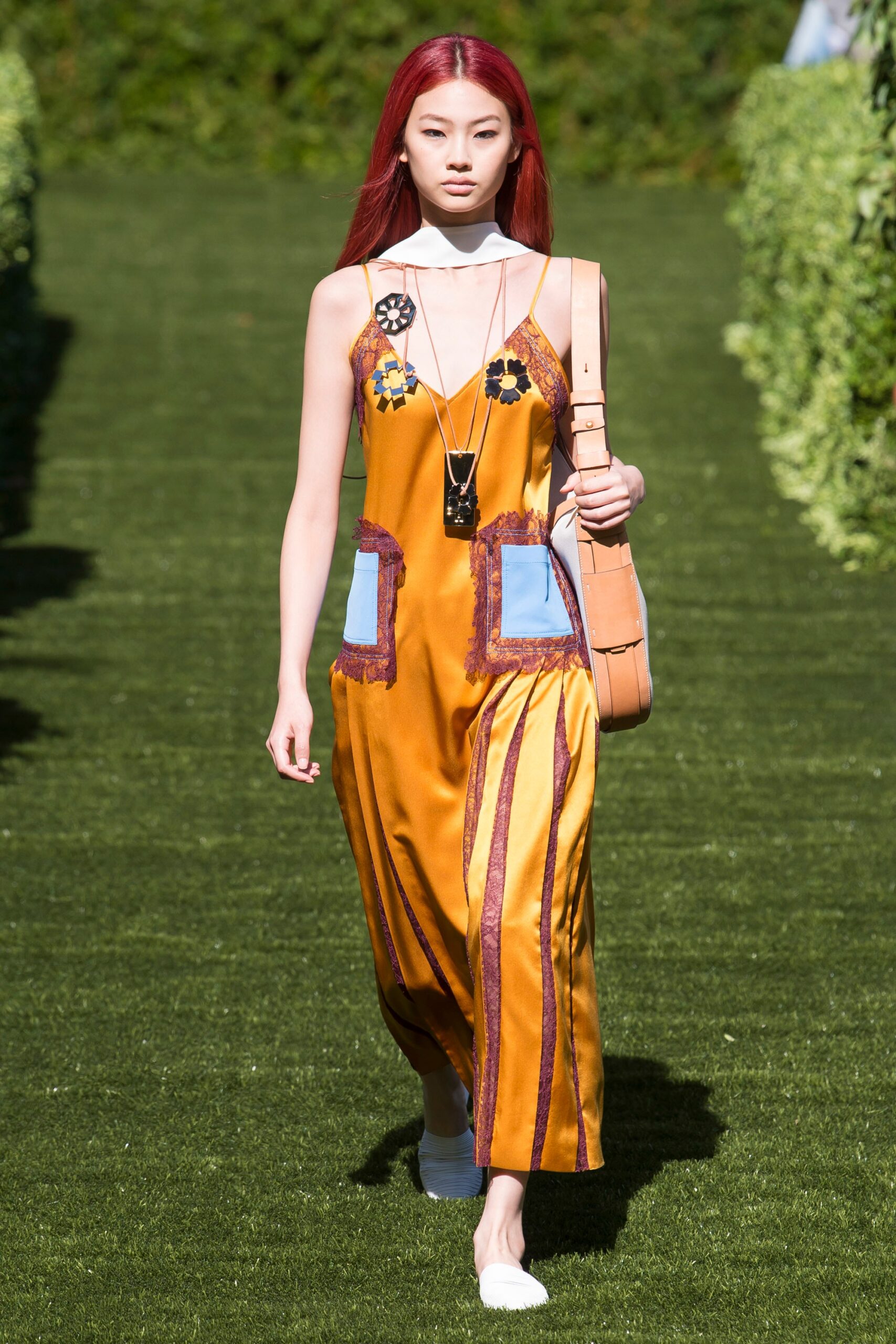 Tory Burch S/S 18 Look 16