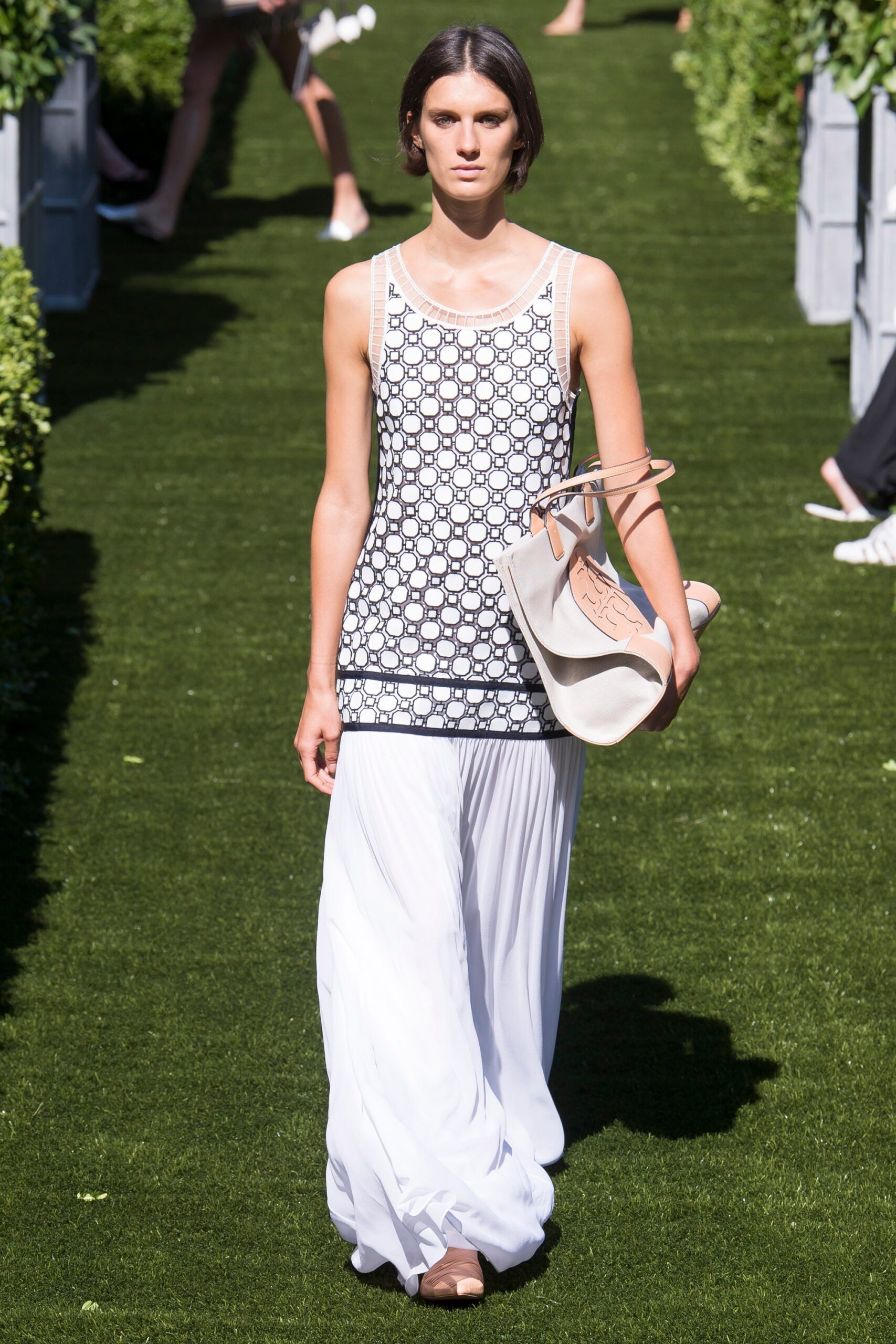 Tory Burch S/S 18 Look 21