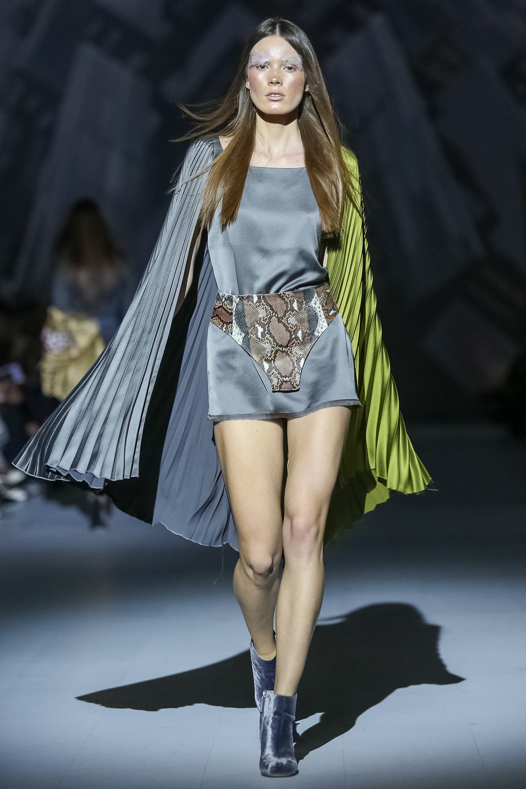 The Coat by Katya Silchenko Ukraine S/S 17 Look 3