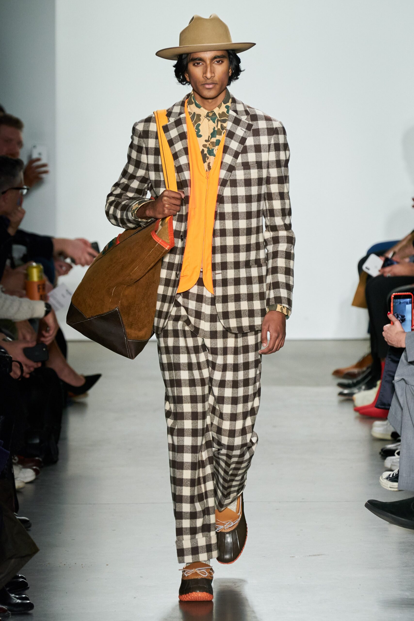 Todd Snyder F/W 20 Menswear Look 17