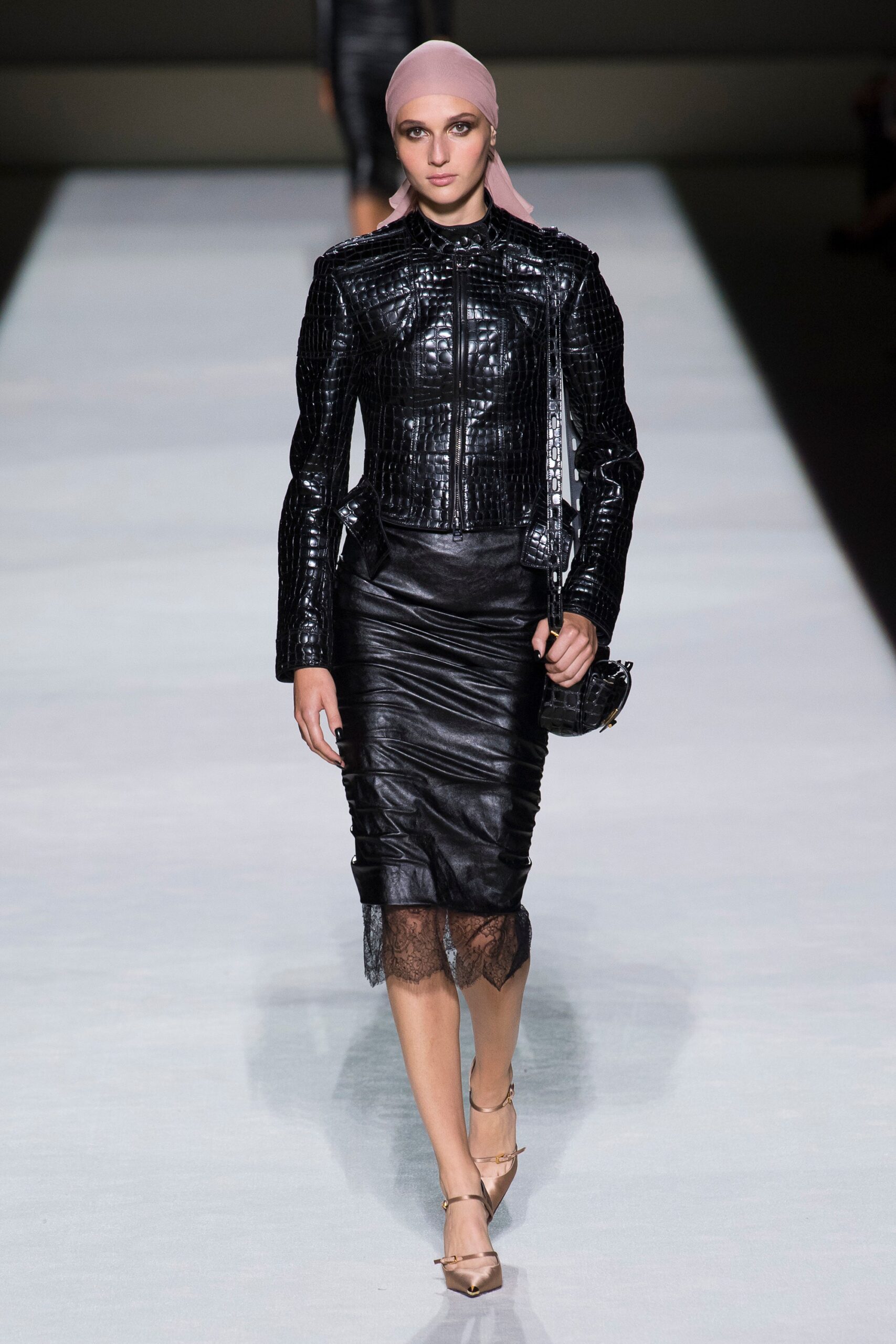 Tom Ford S/S 19 Look 2