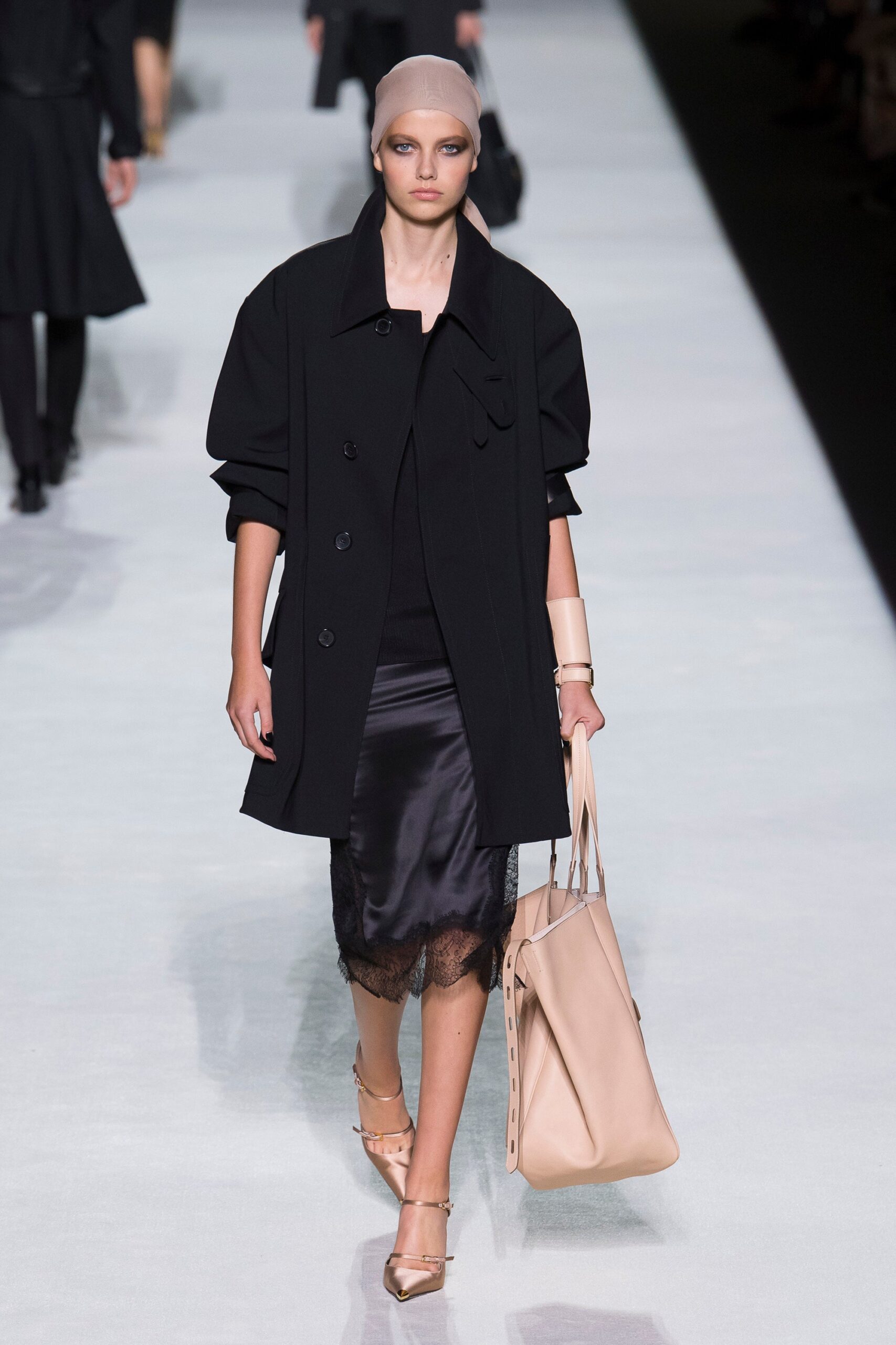 Tom Ford S/S 19 Look 15