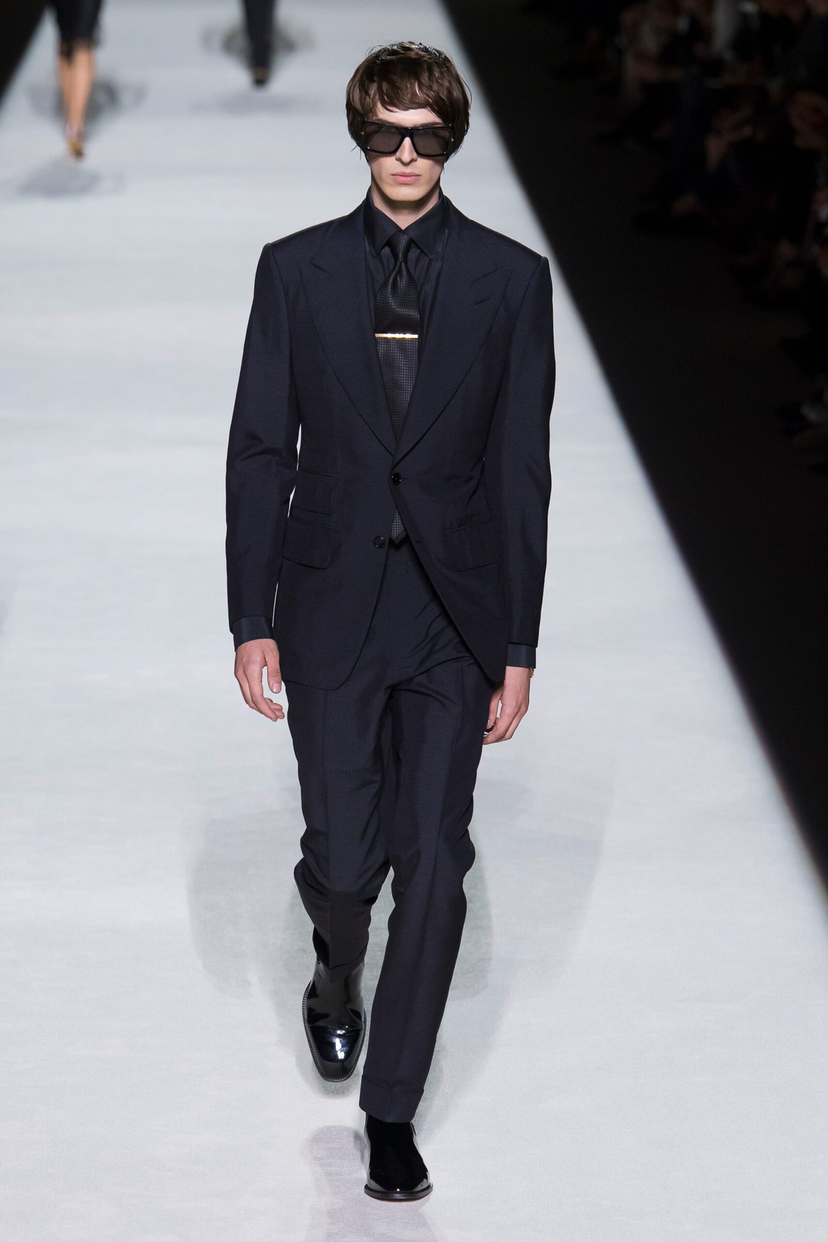 Tom Ford S/S 19 Look 25