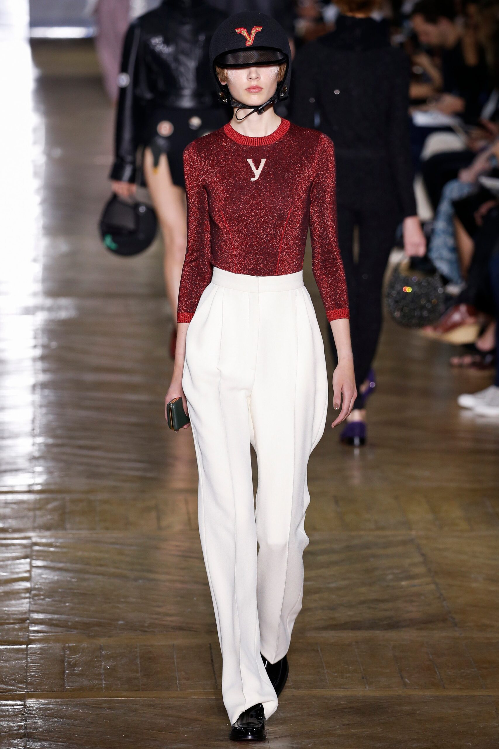 Ulyana Sergeenko F/W 16 Couture Look 9