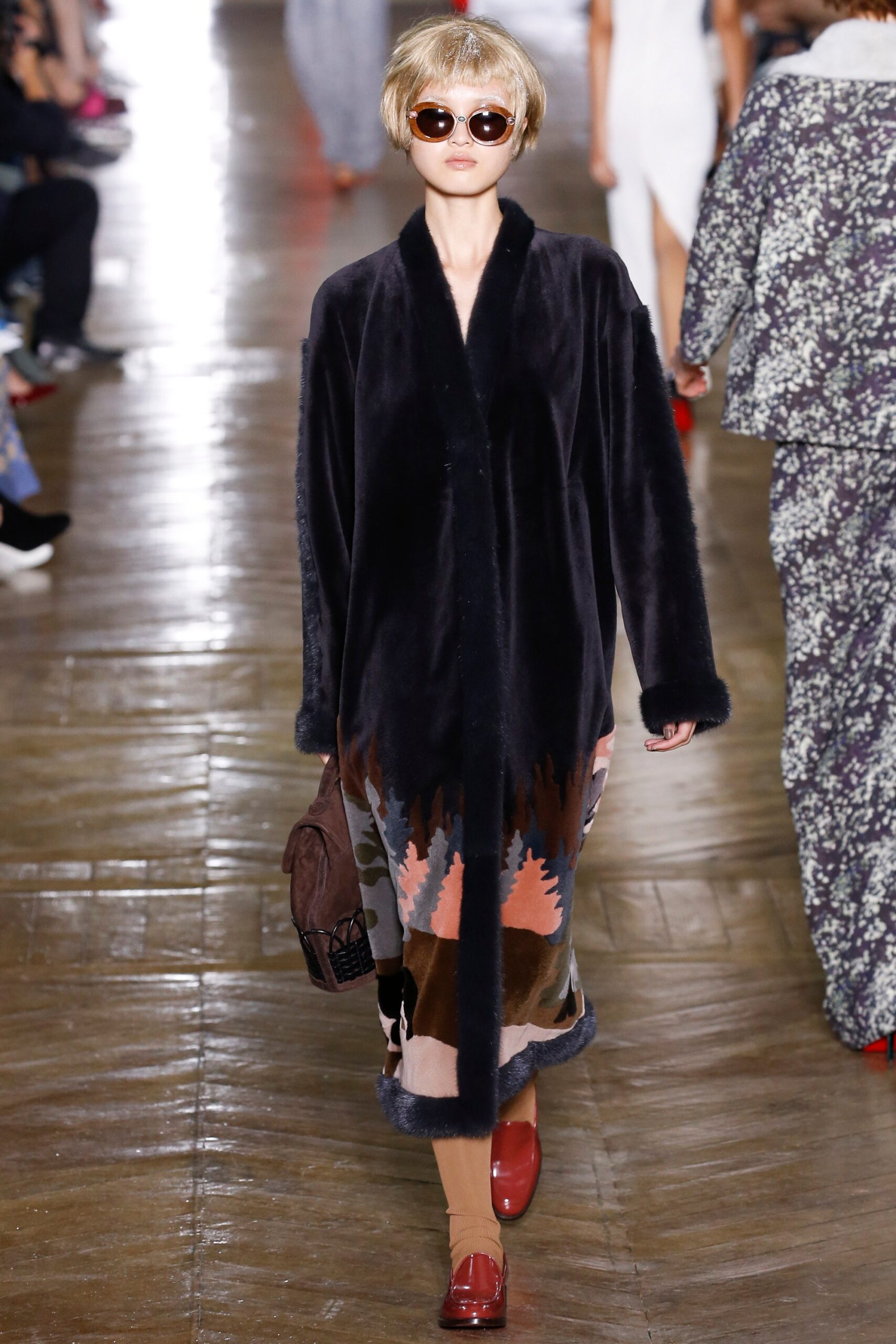 Ulyana Sergeenko F/W 16 Couture Look 25