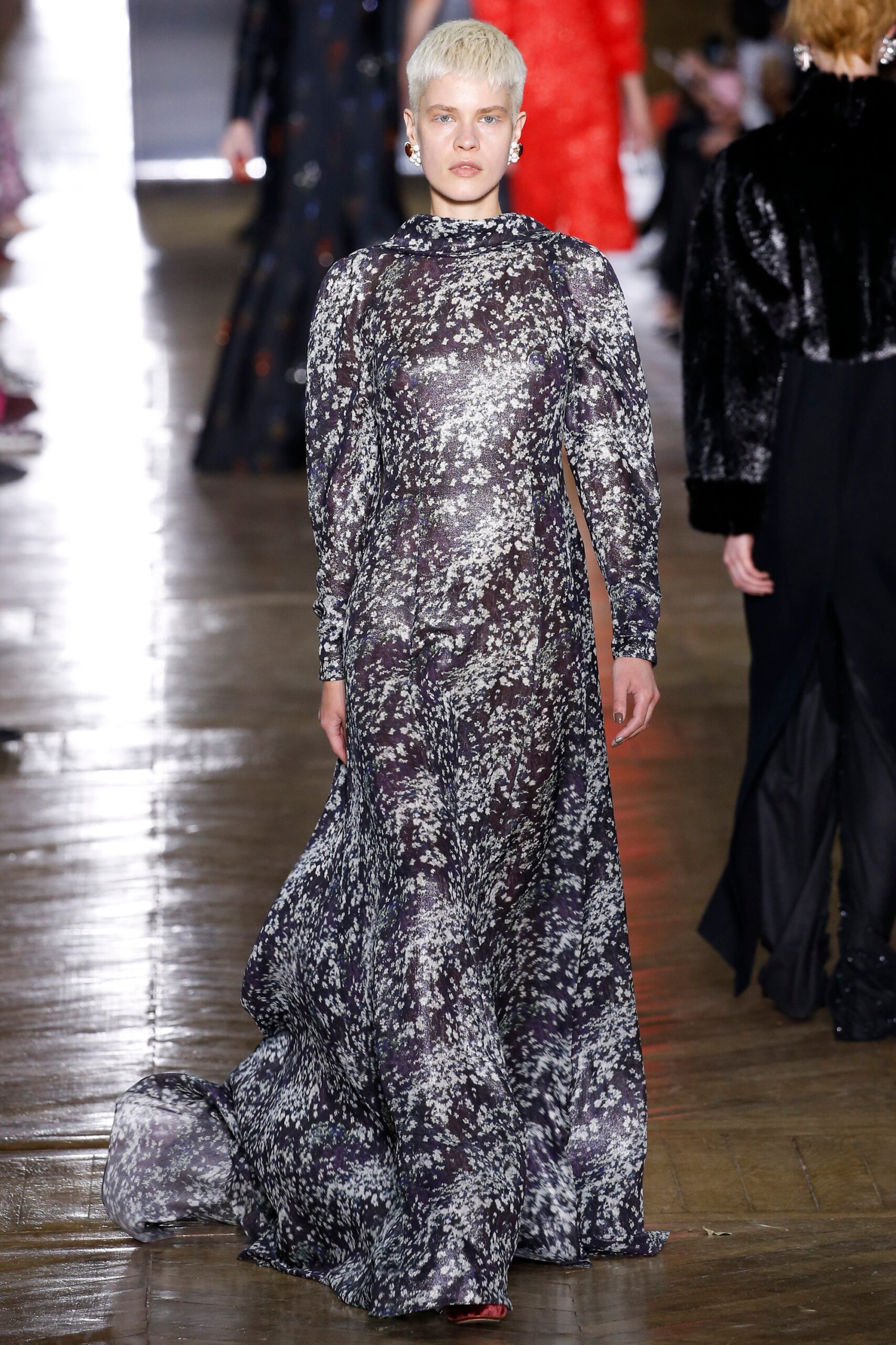 Ulyana Sergeenko F/W 16 Couture Look 29